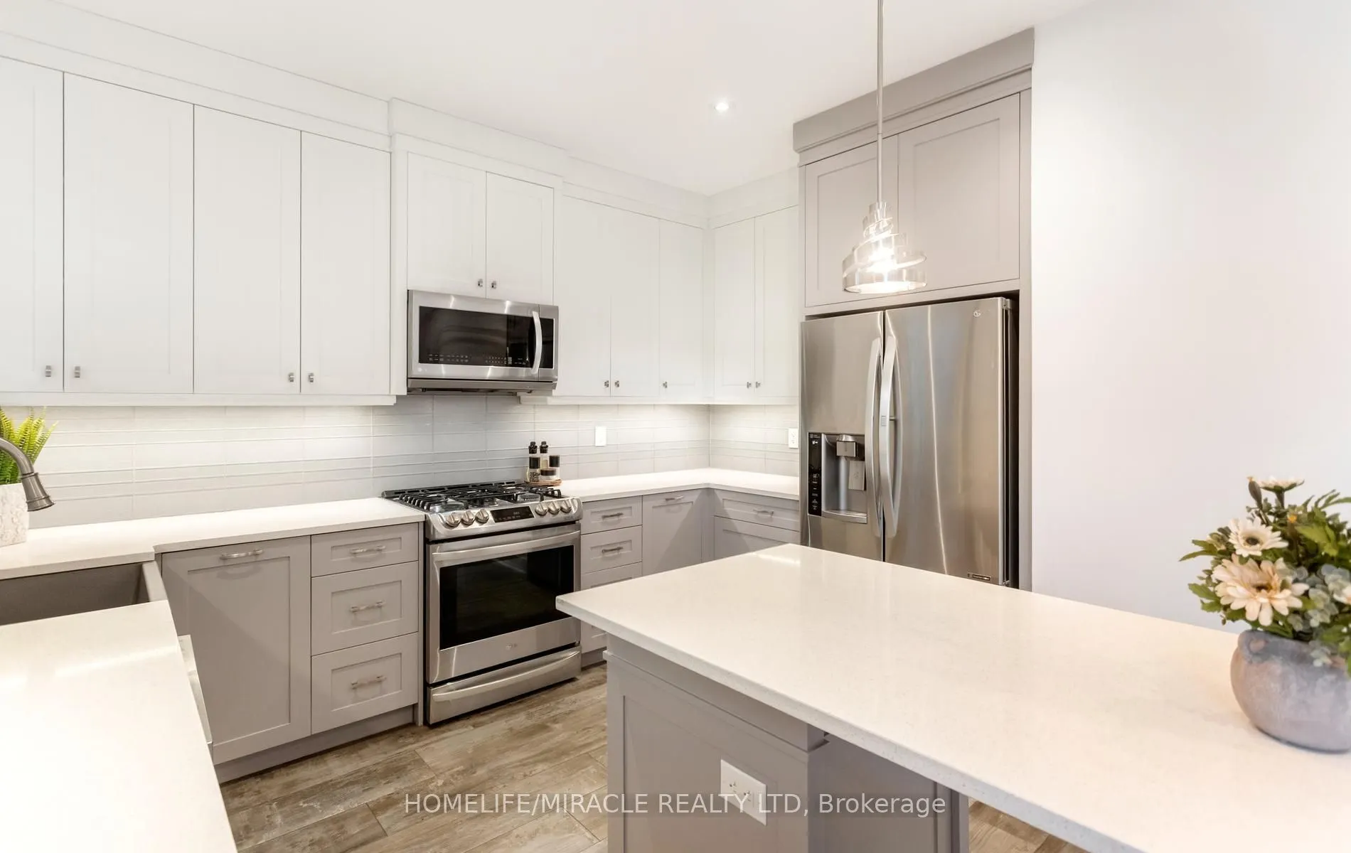 3330 Raspberry Bush Trail