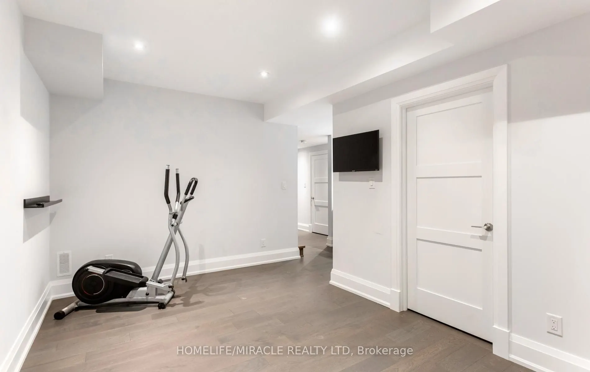 3330 Raspberry Bush Trail