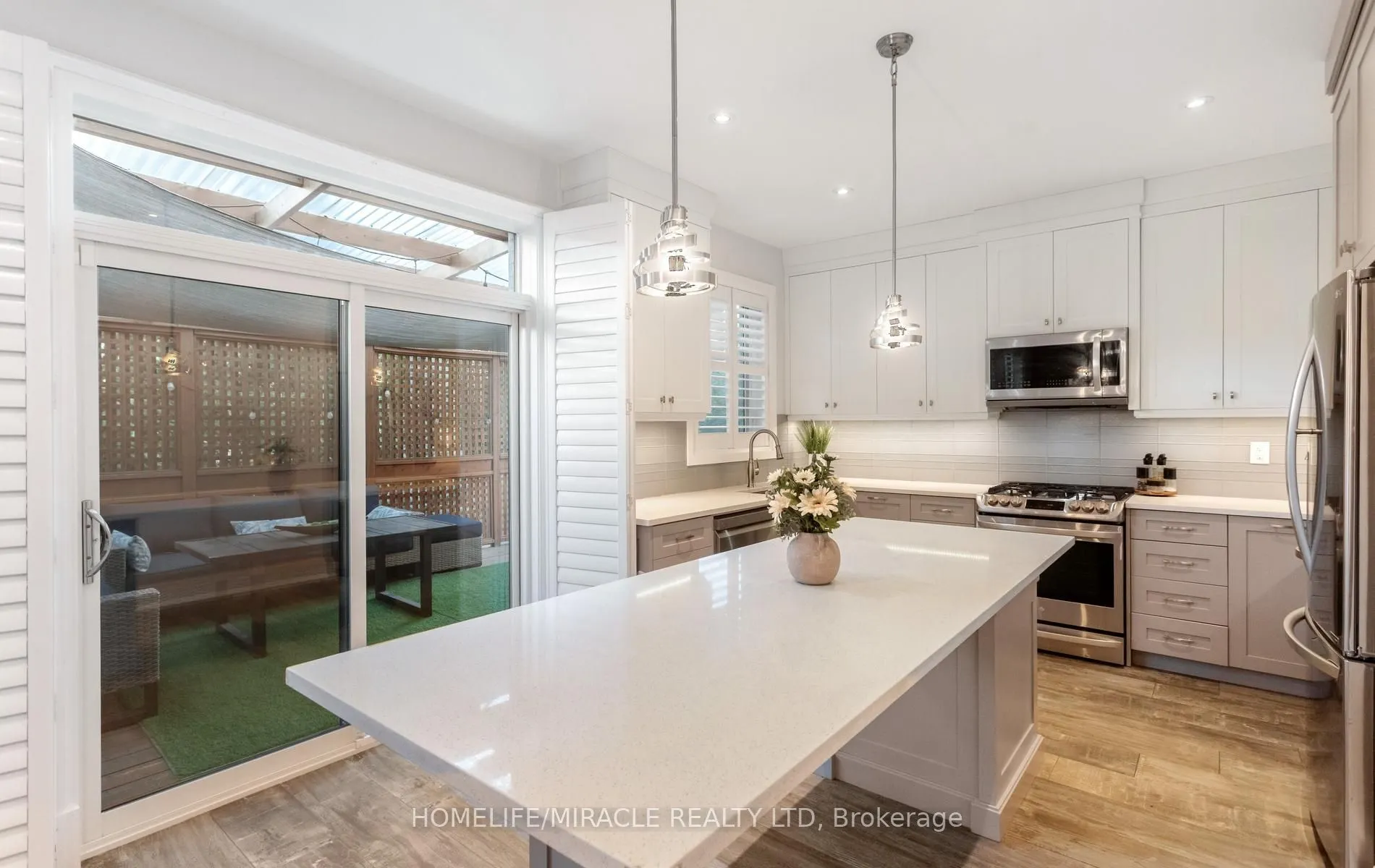 3330 Raspberry Bush Trail
