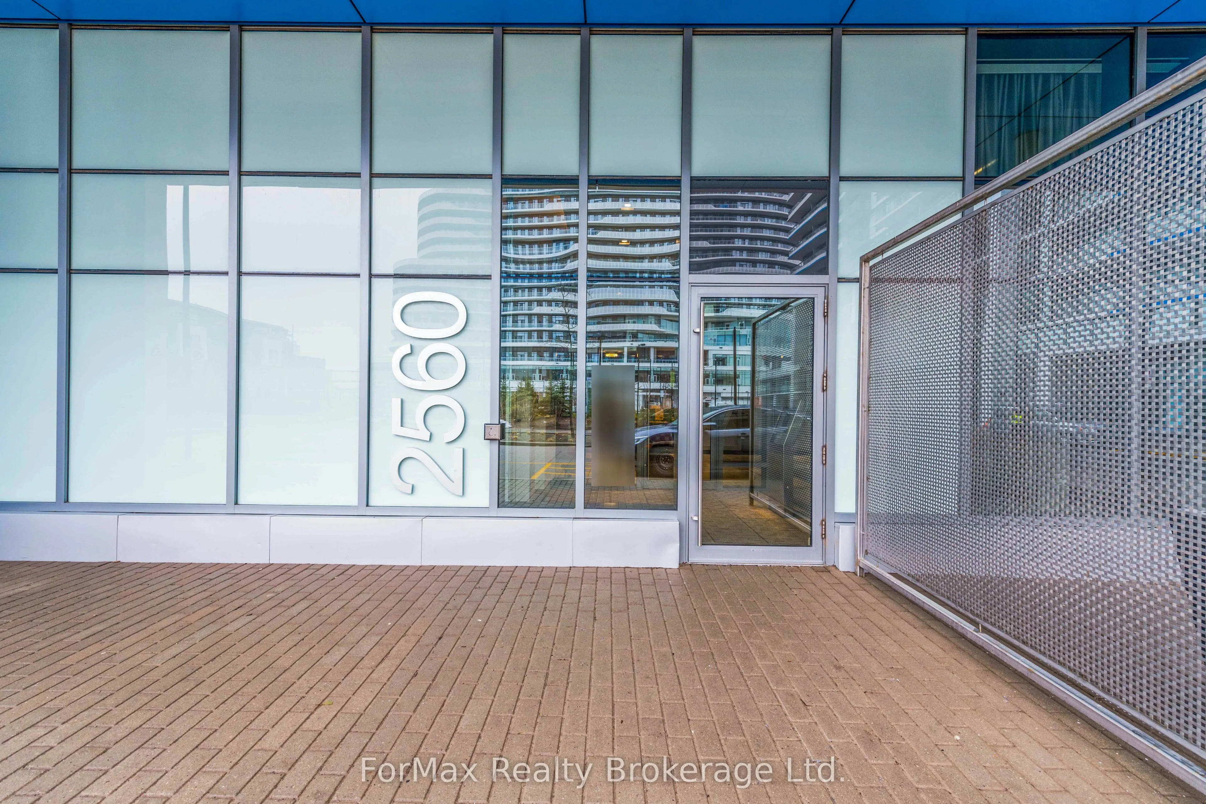 2560 Eglinton Avenue #103
