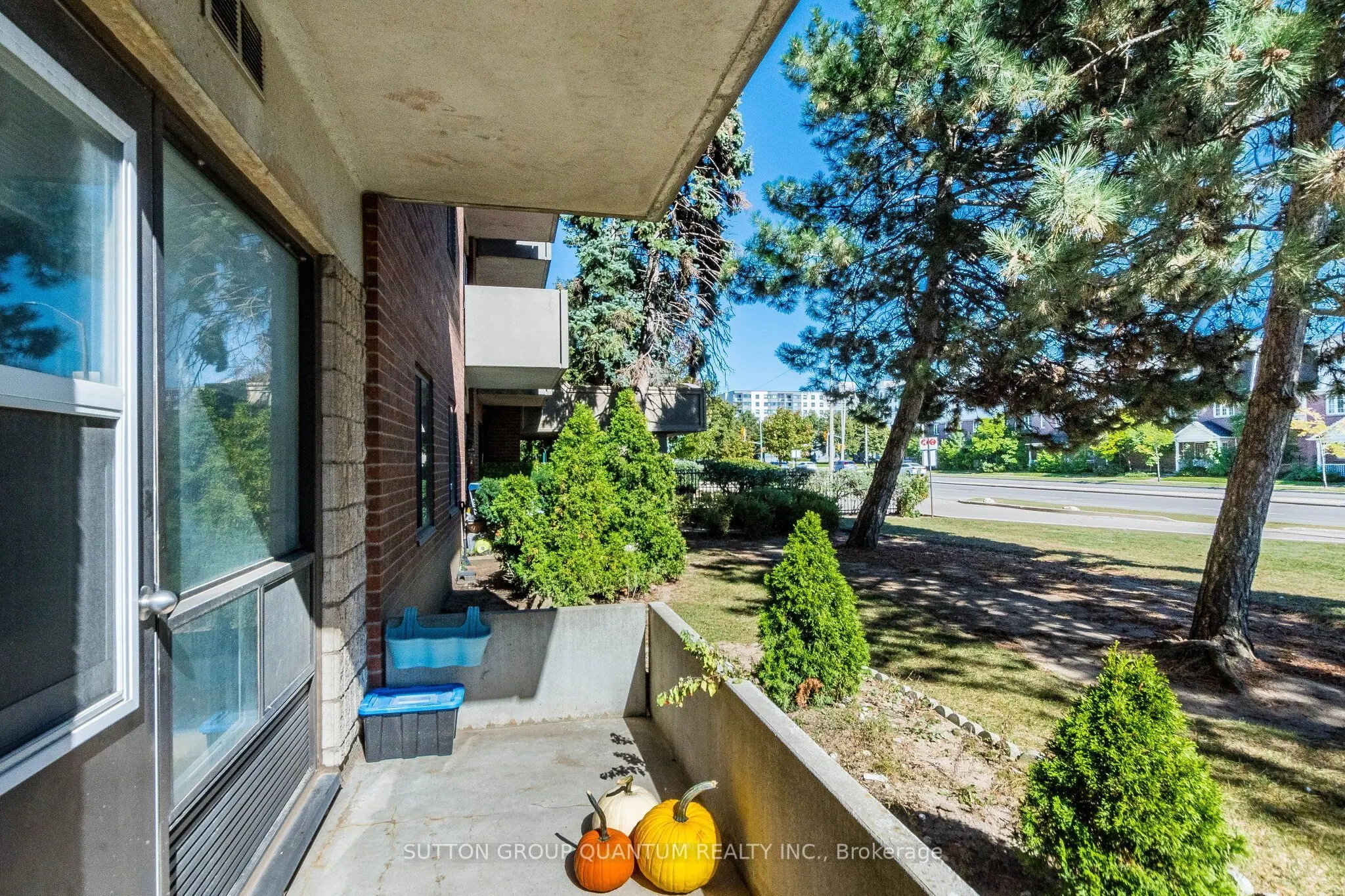 6720 Glen Erin Drive #G-12