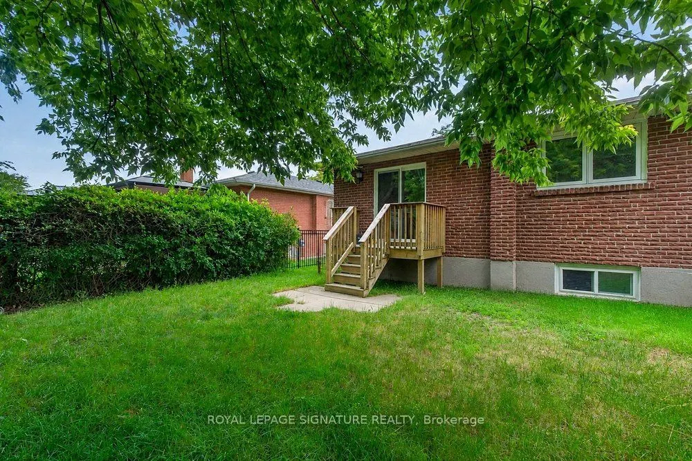 439 Ginger Downs