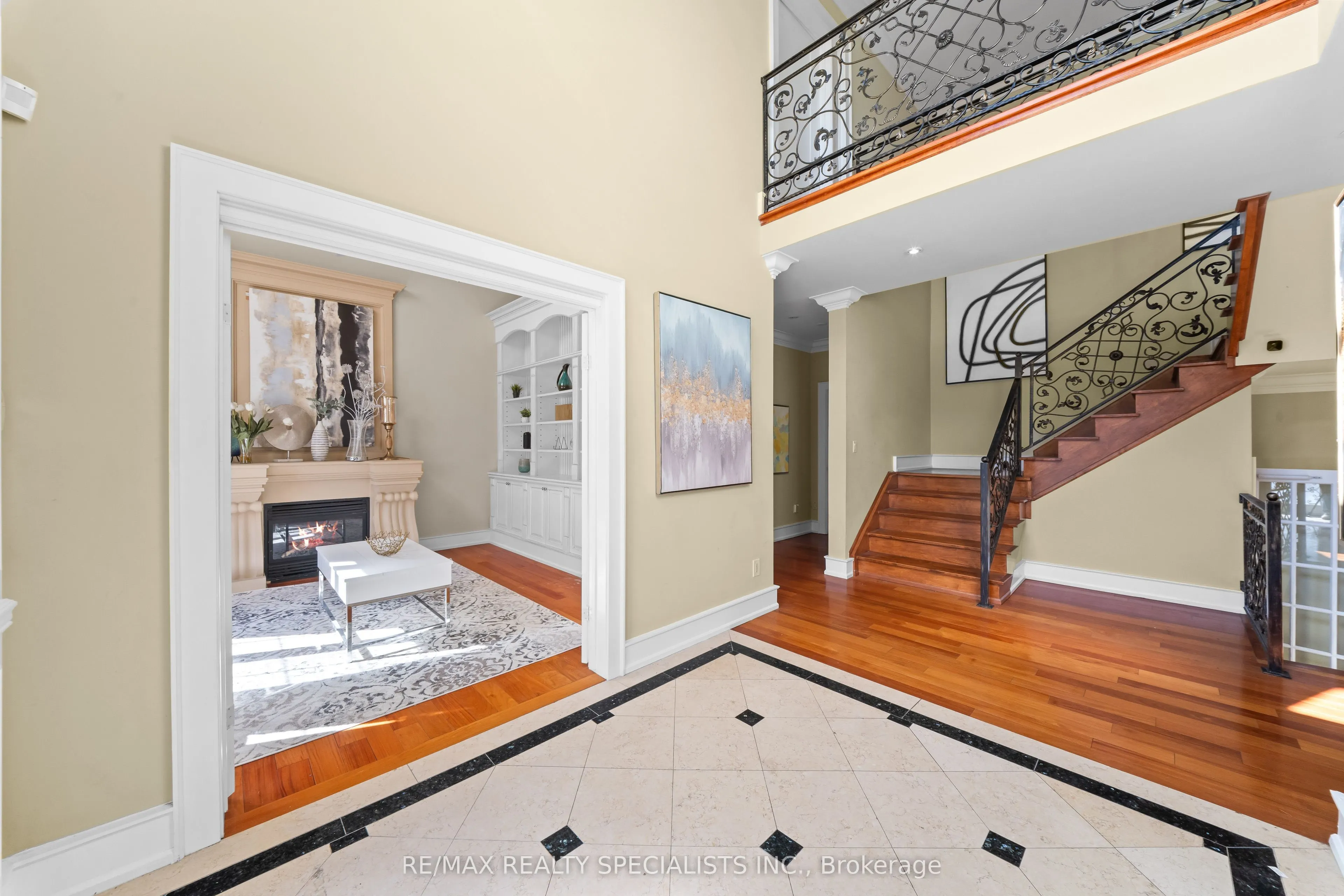 2489 Olinda Court