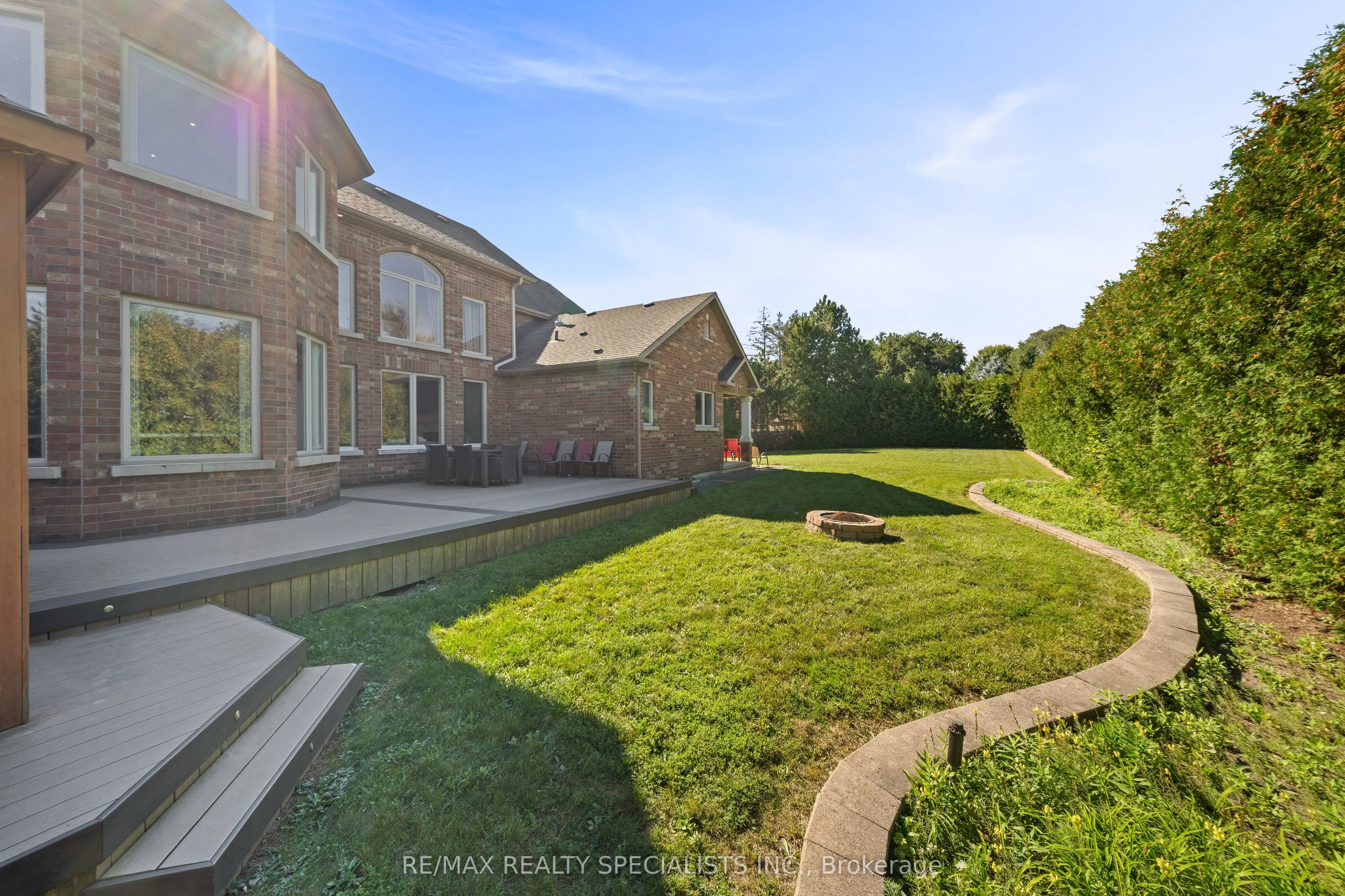 2489 Olinda Court