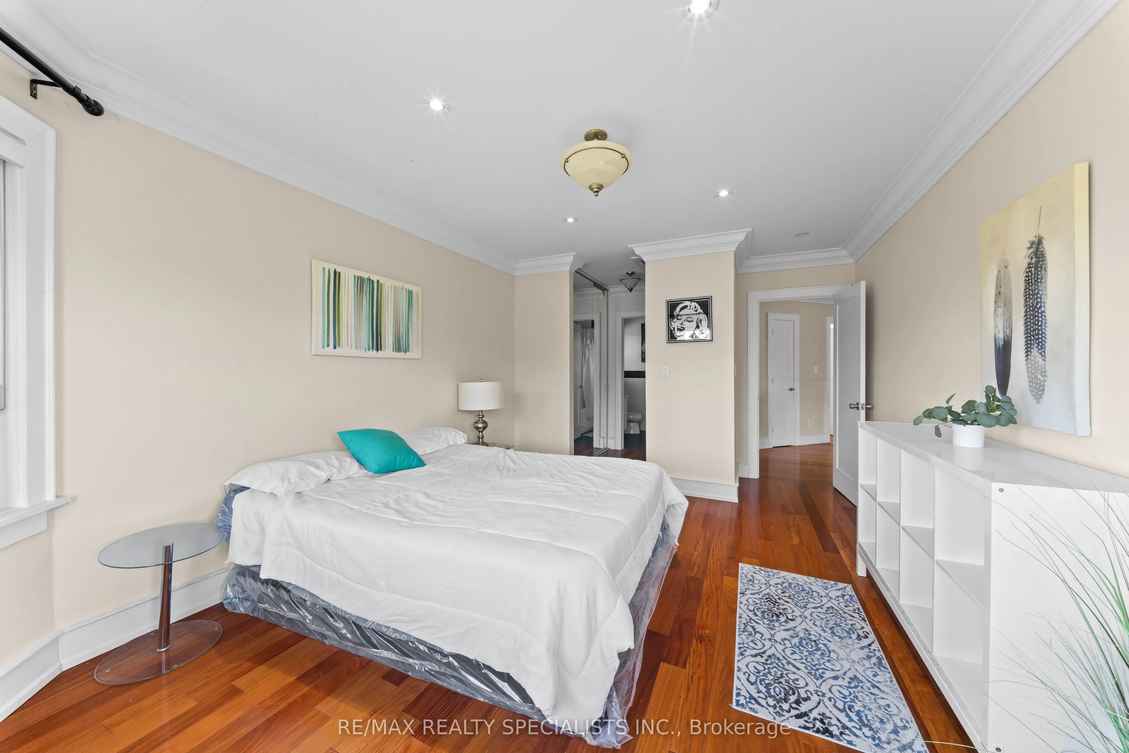 2489 Olinda Court