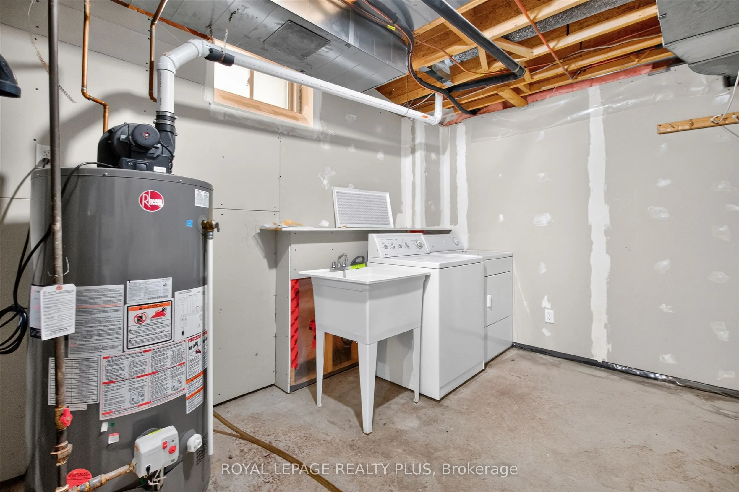 6322 Lisgar Drive