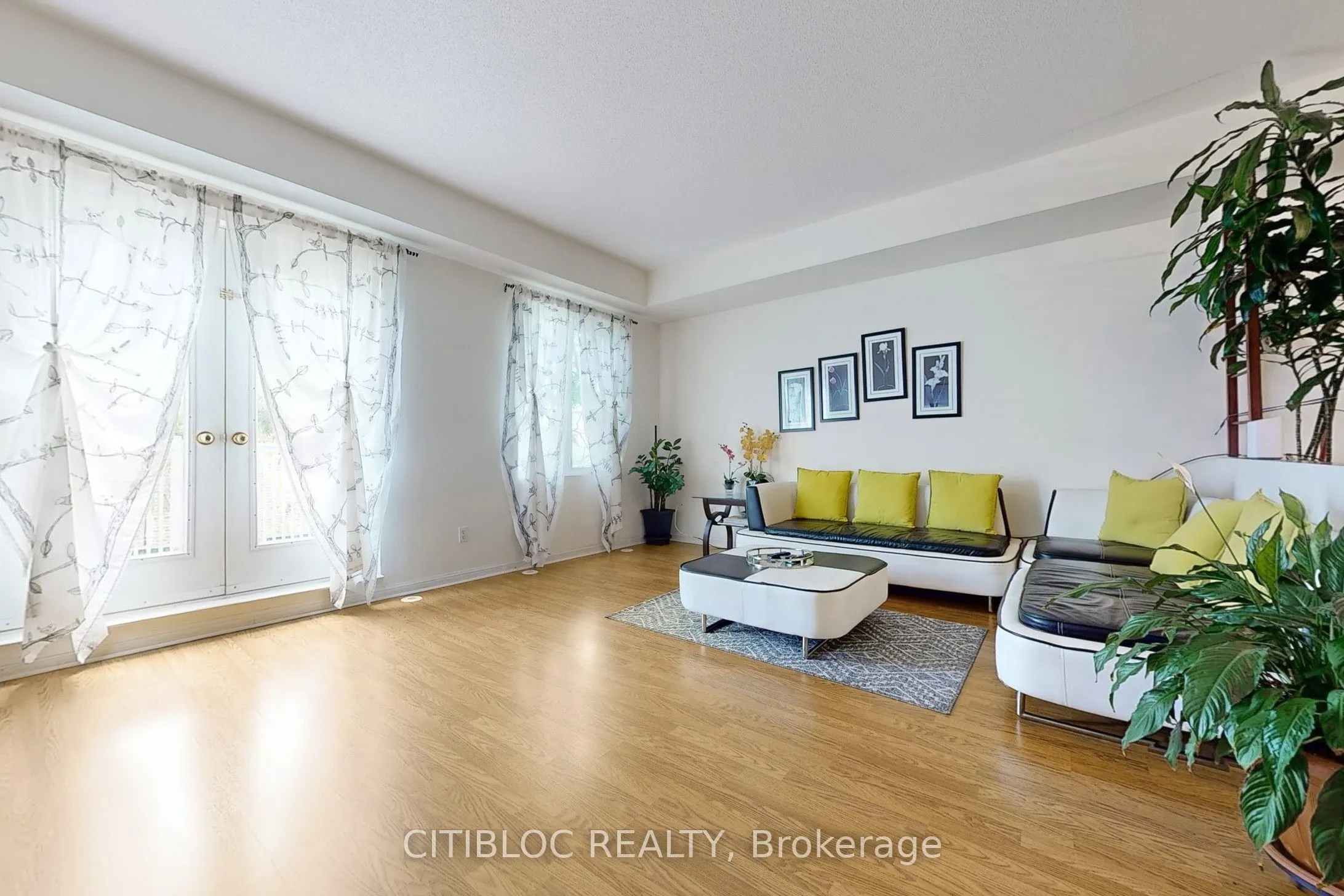 3029 Finch Avenue W #13