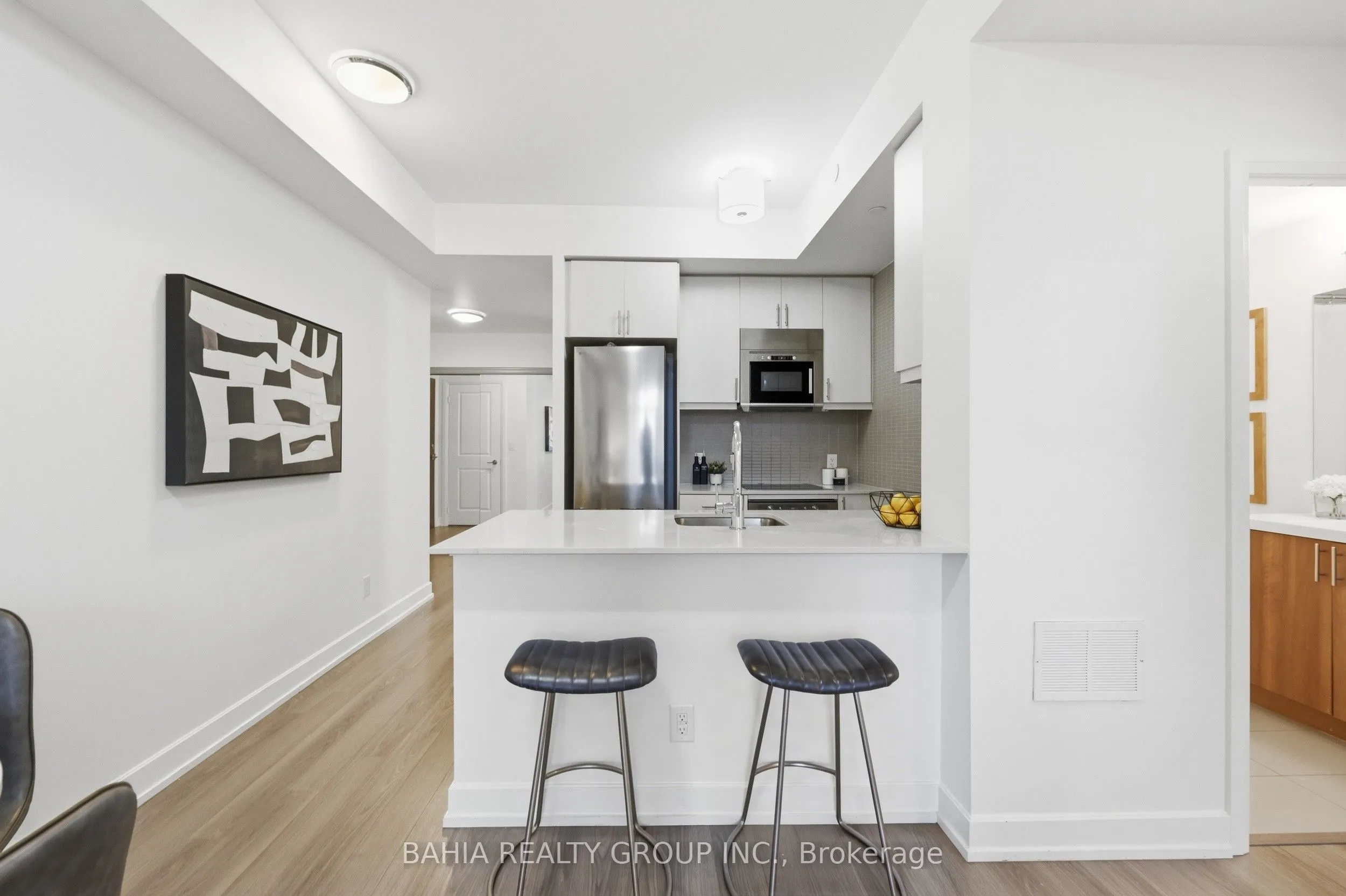 6 Eva Road #301