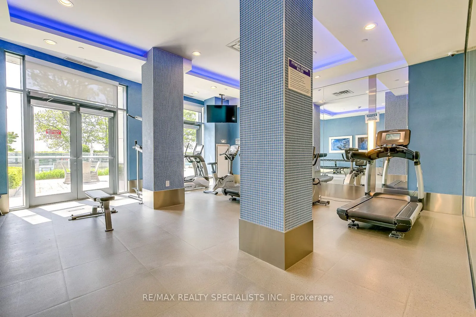 3500 Lakeshore Road W #316