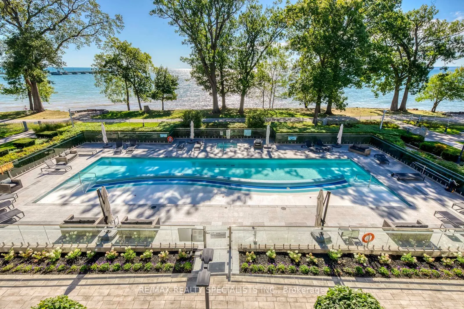 3500 Lakeshore Road W #316