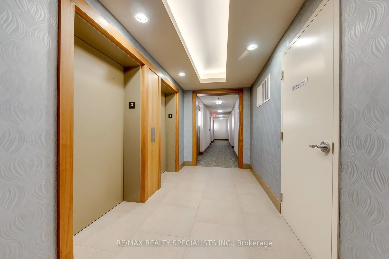 3500 Lakeshore Road W #316