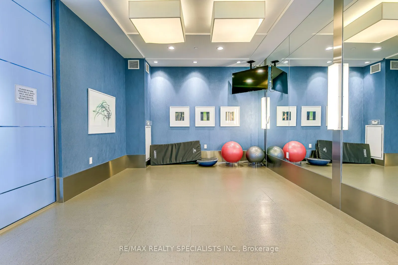 3500 Lakeshore Road W #316