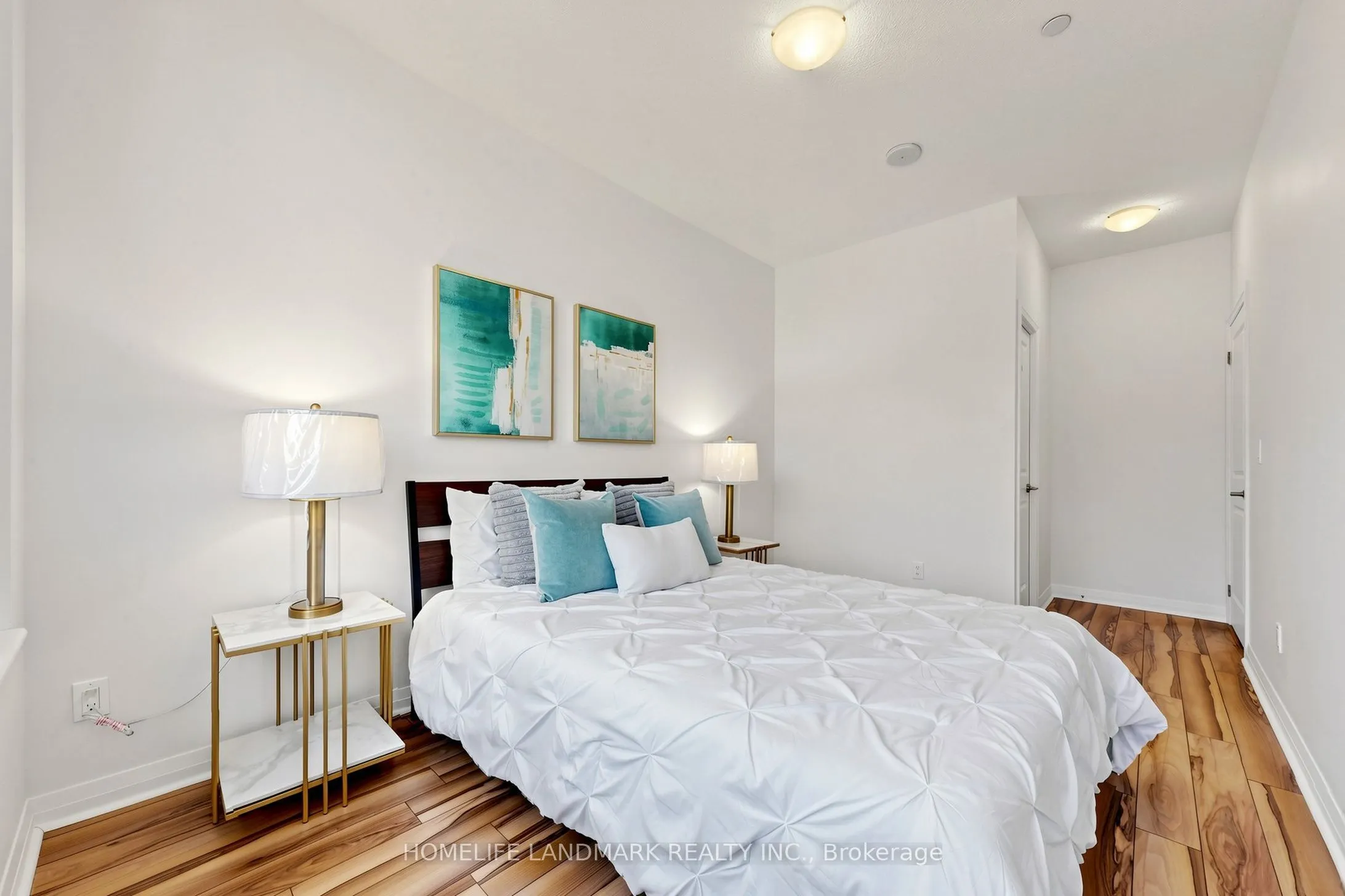 55 Eglinton Avenue #105