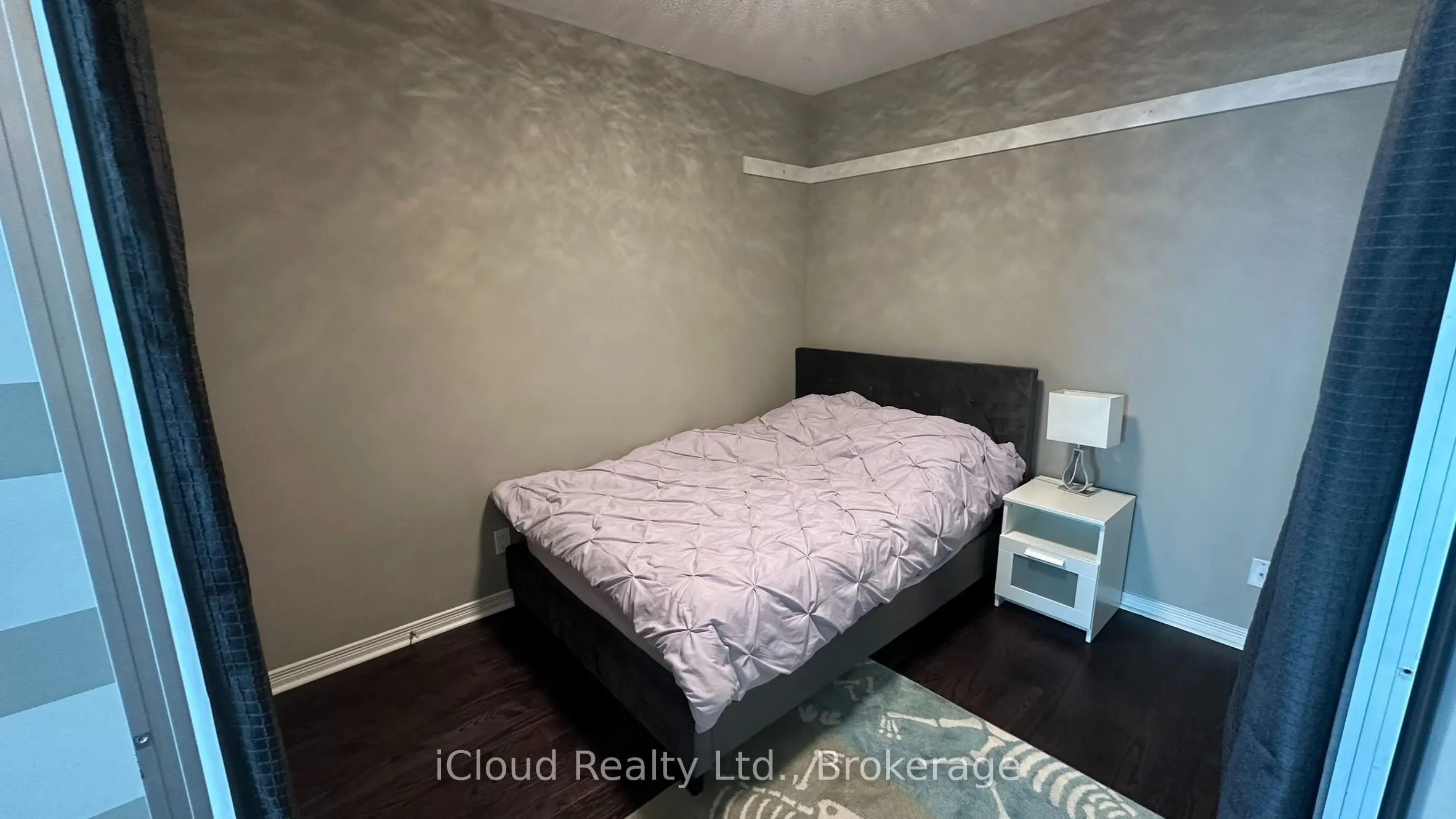 2230 Lake Shore Boulevard W #2102