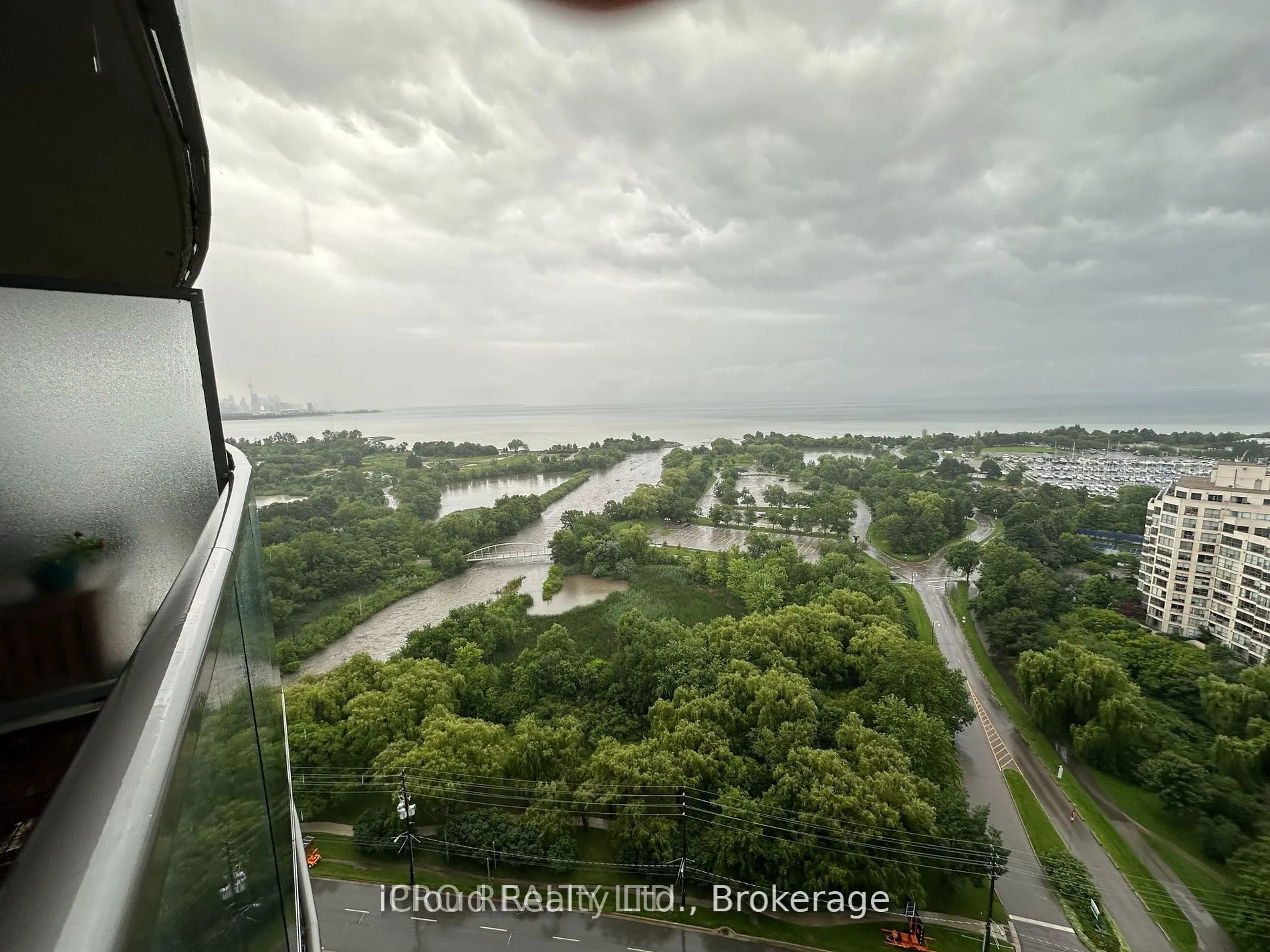 2230 Lake Shore Boulevard W #2102