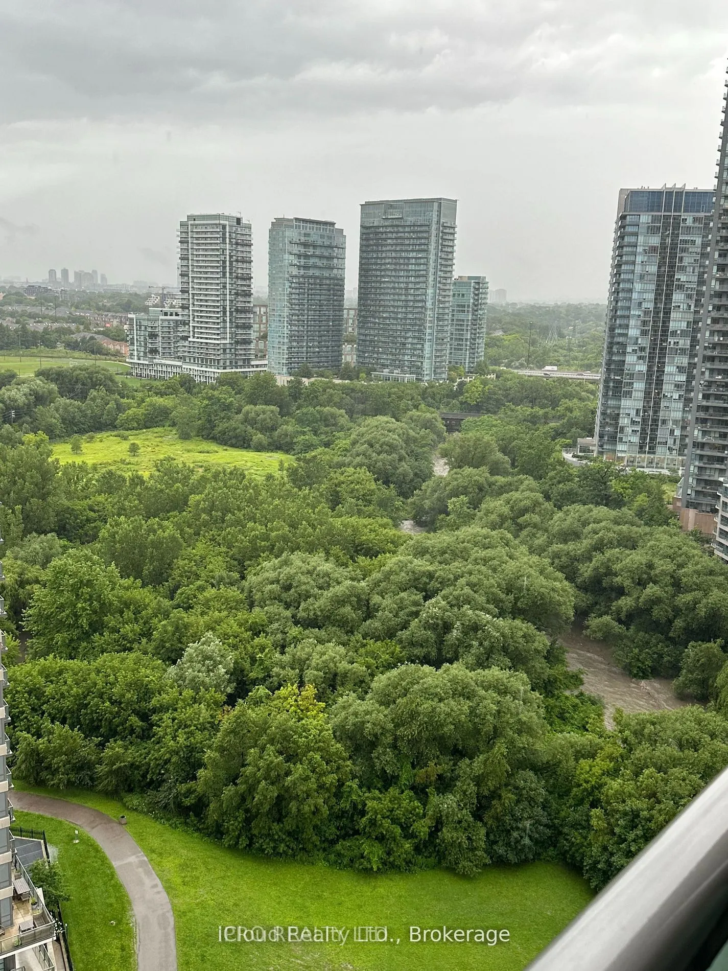2230 Lake Shore Boulevard W #2102