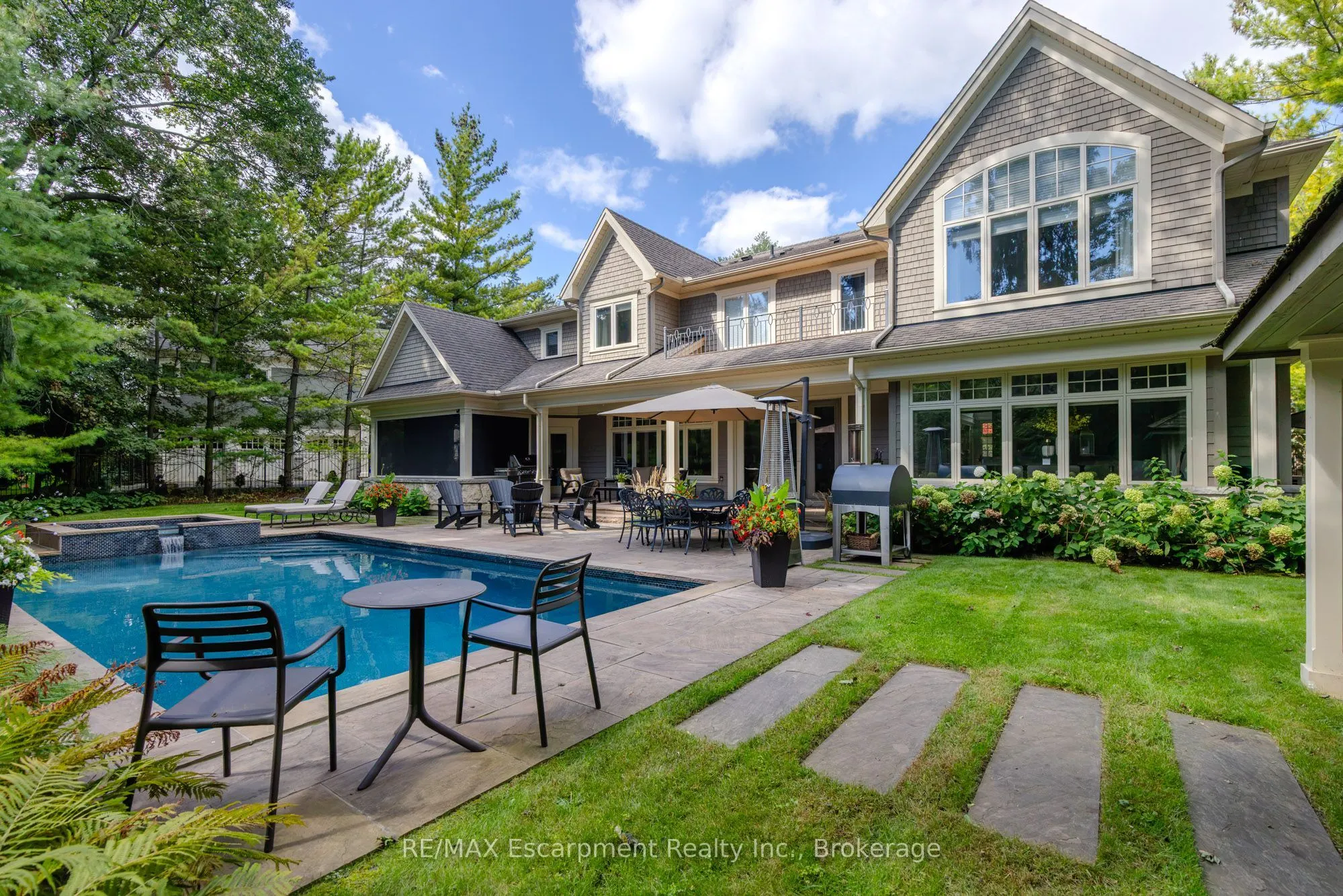 1074 Lavender Lane