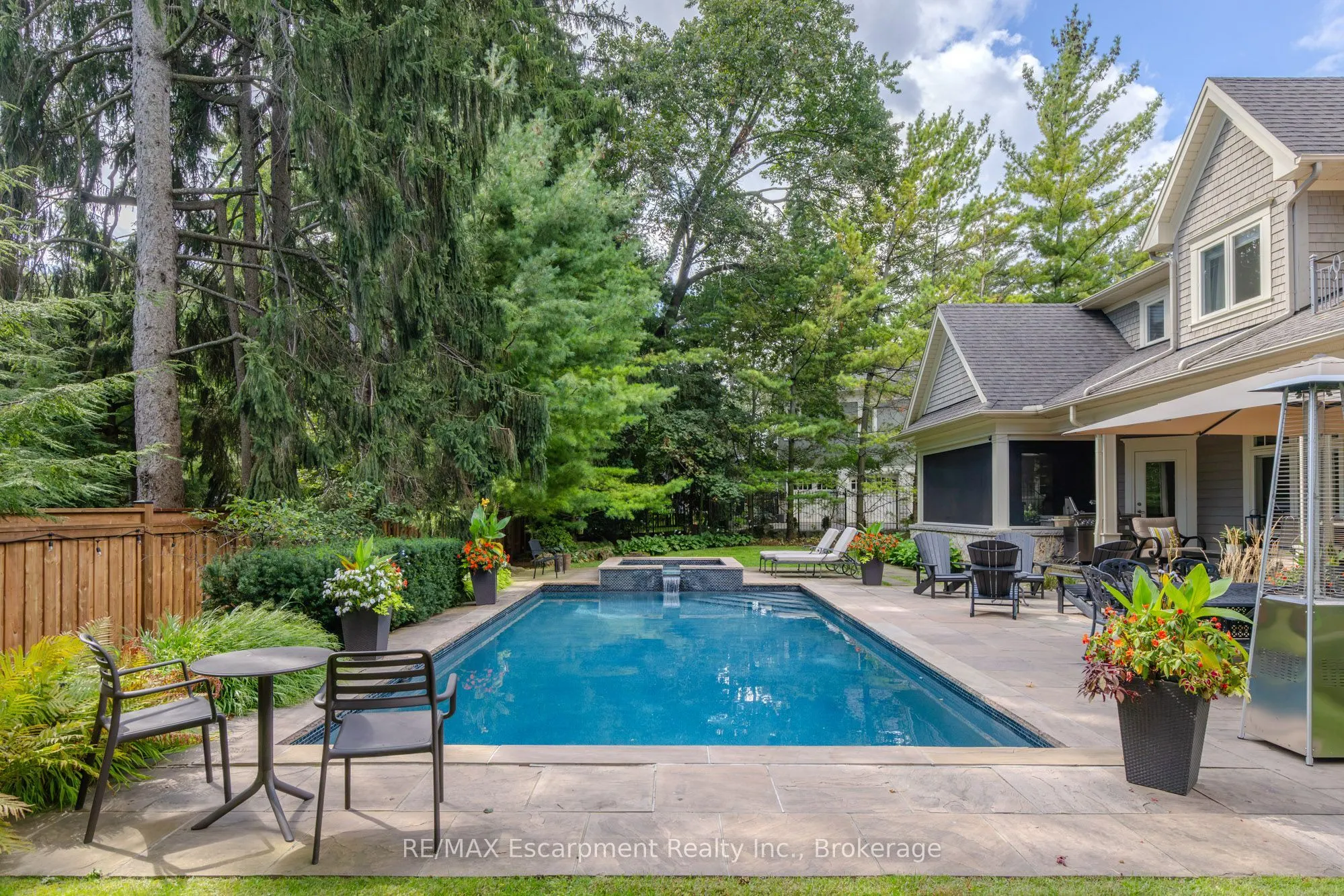 1074 Lavender Lane