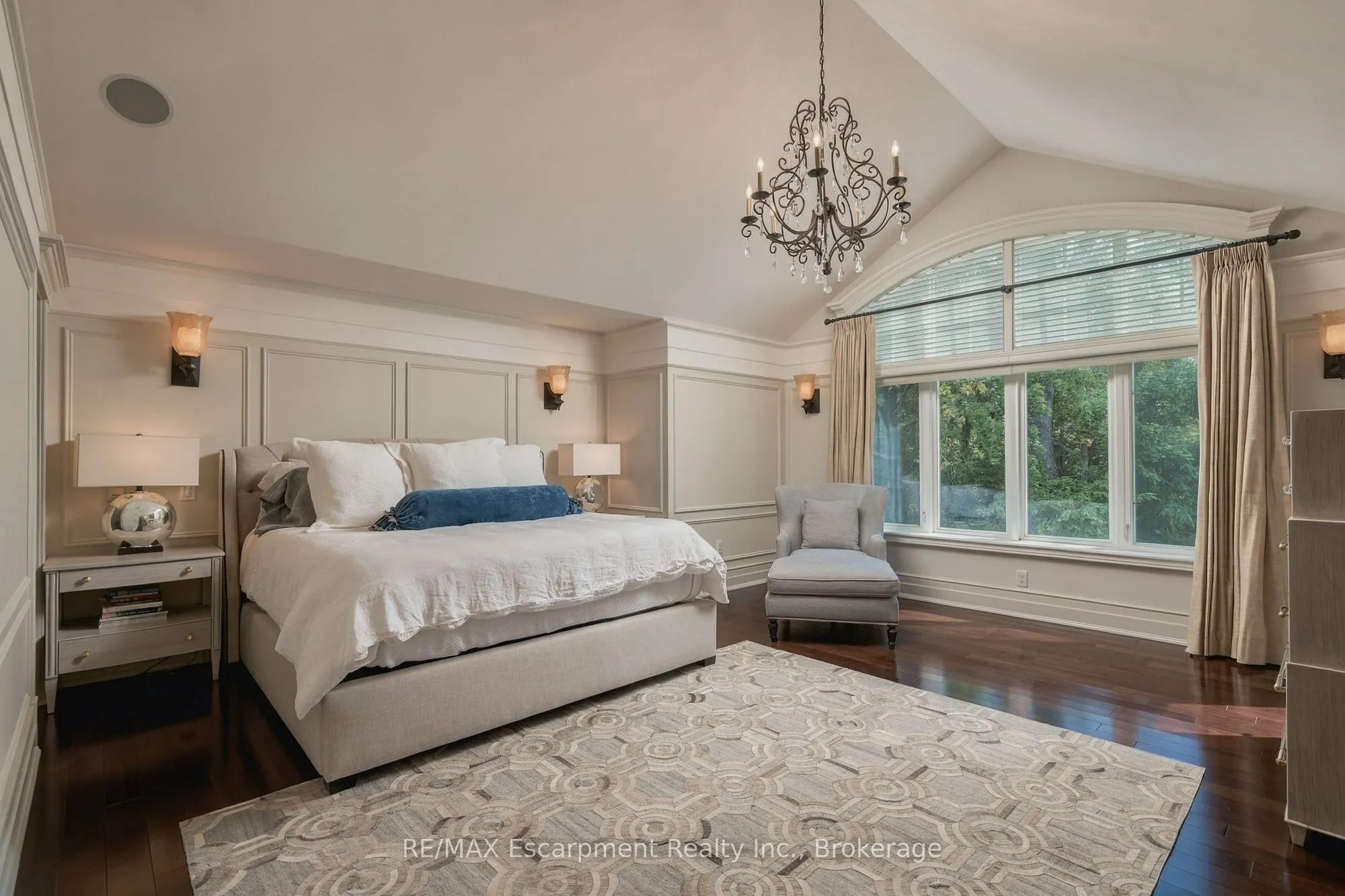 1074 Lavender Lane
