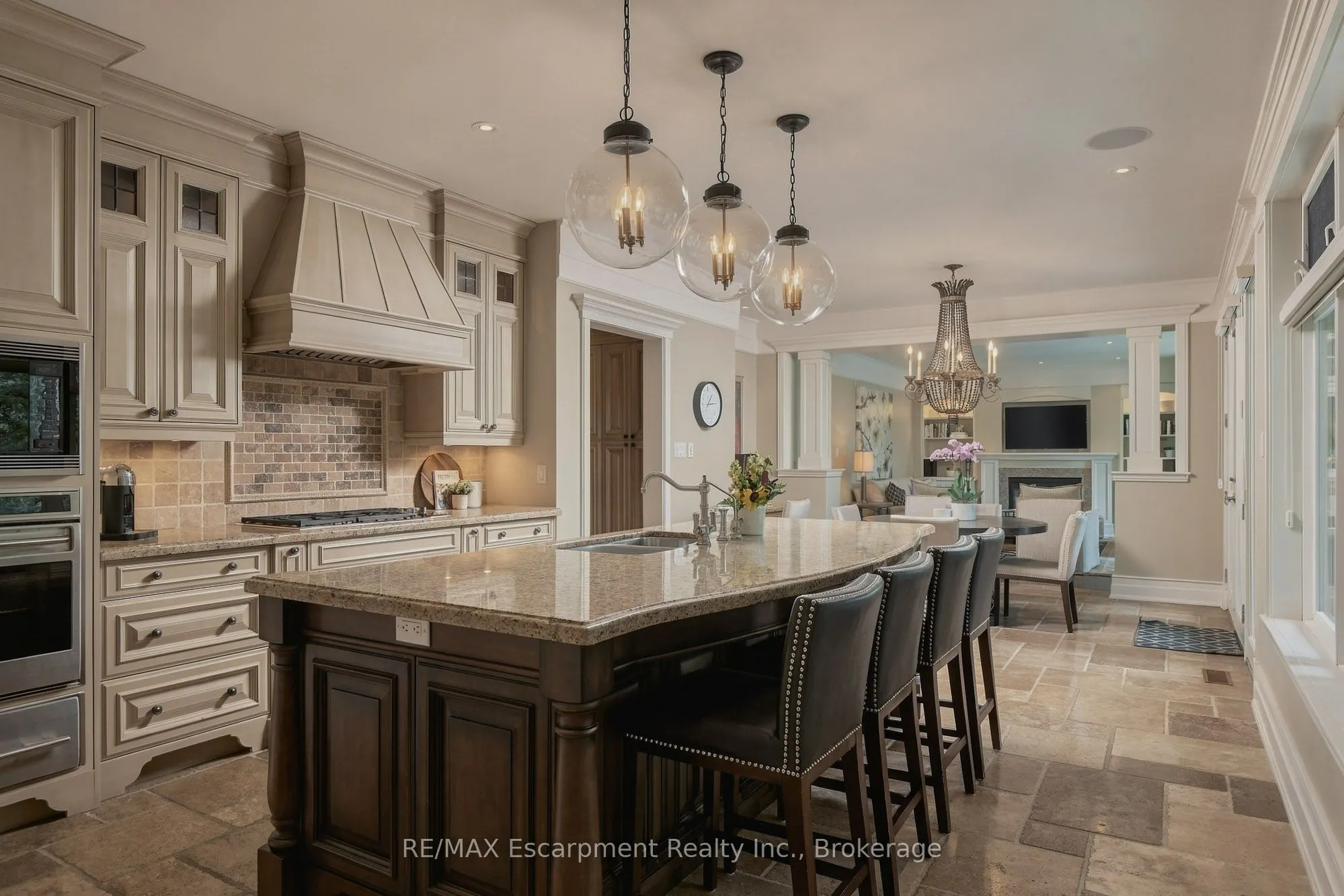 1074 Lavender Lane