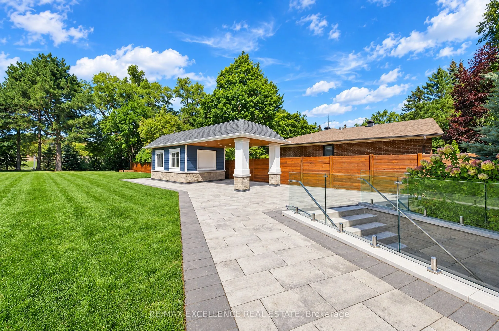 1618 Dogwood Trail