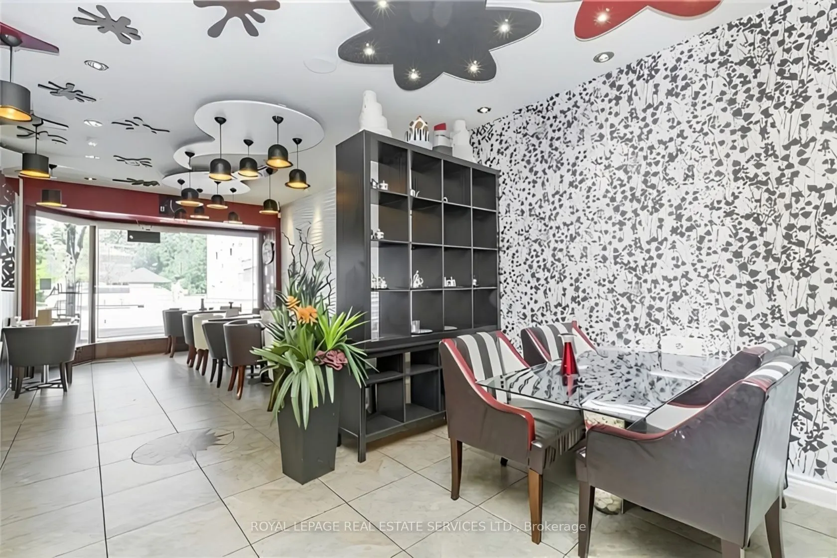 241-243 Lakeshore Road E