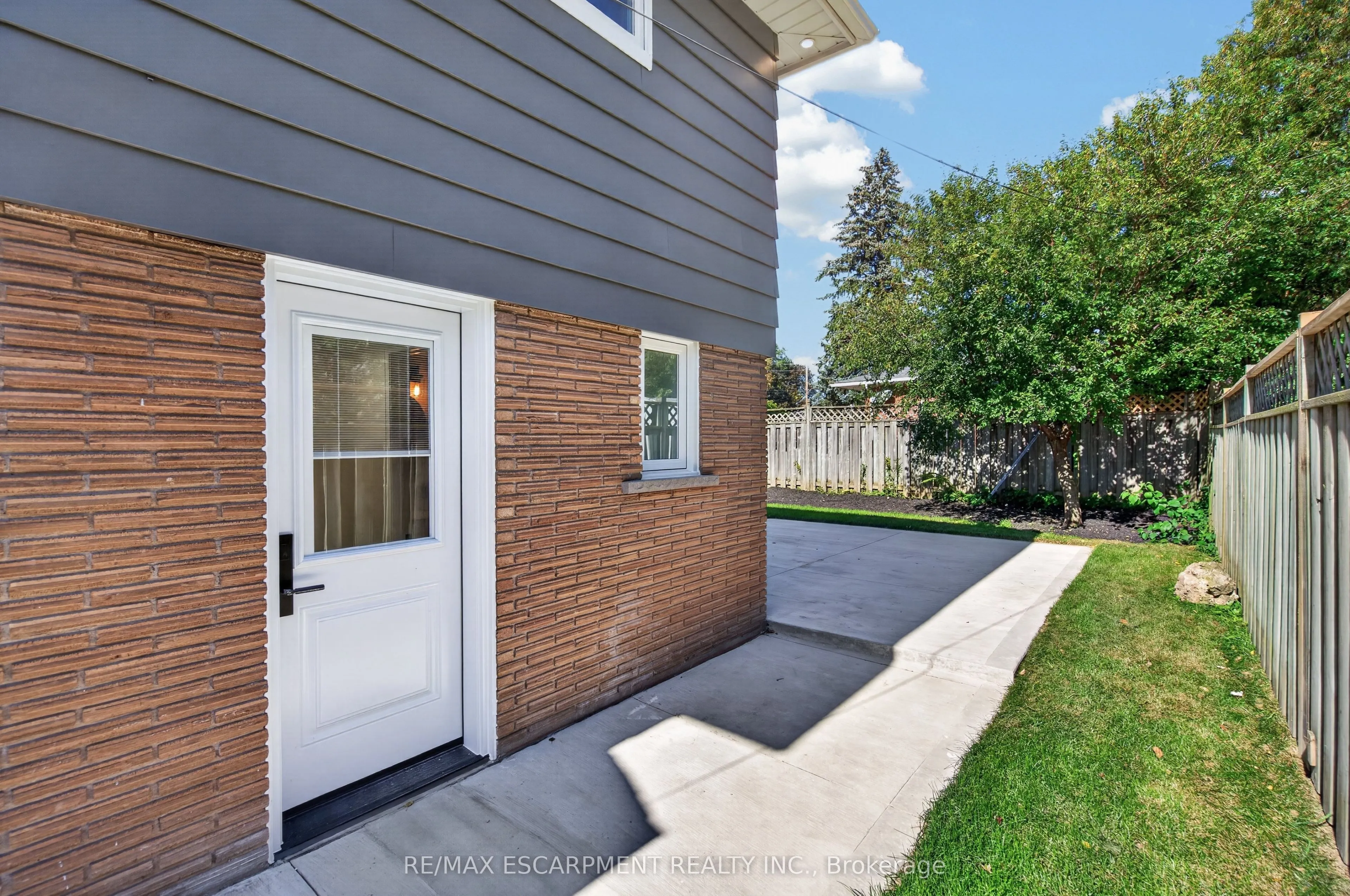 3028 Eva Drive