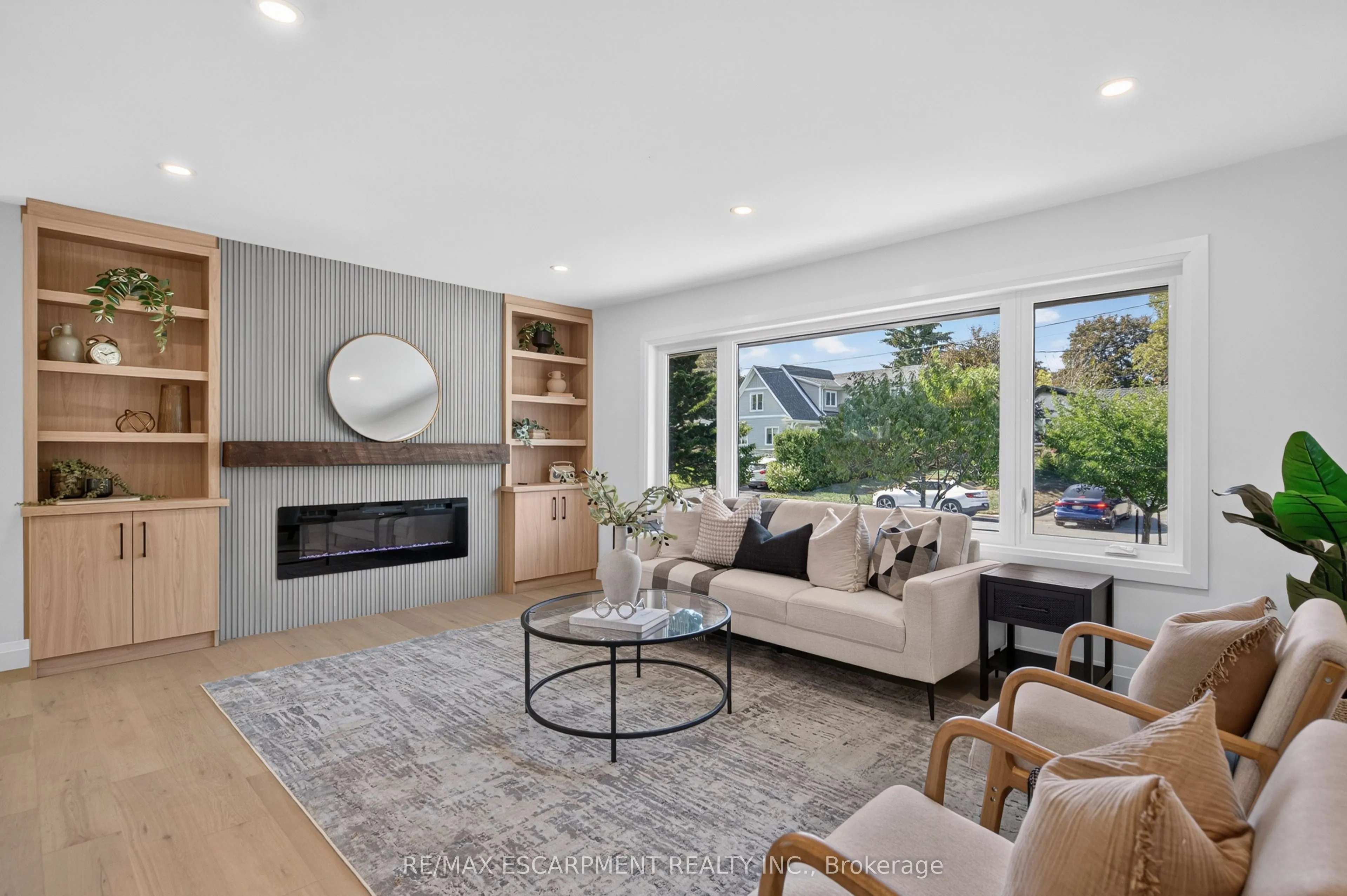 3028 Eva Drive