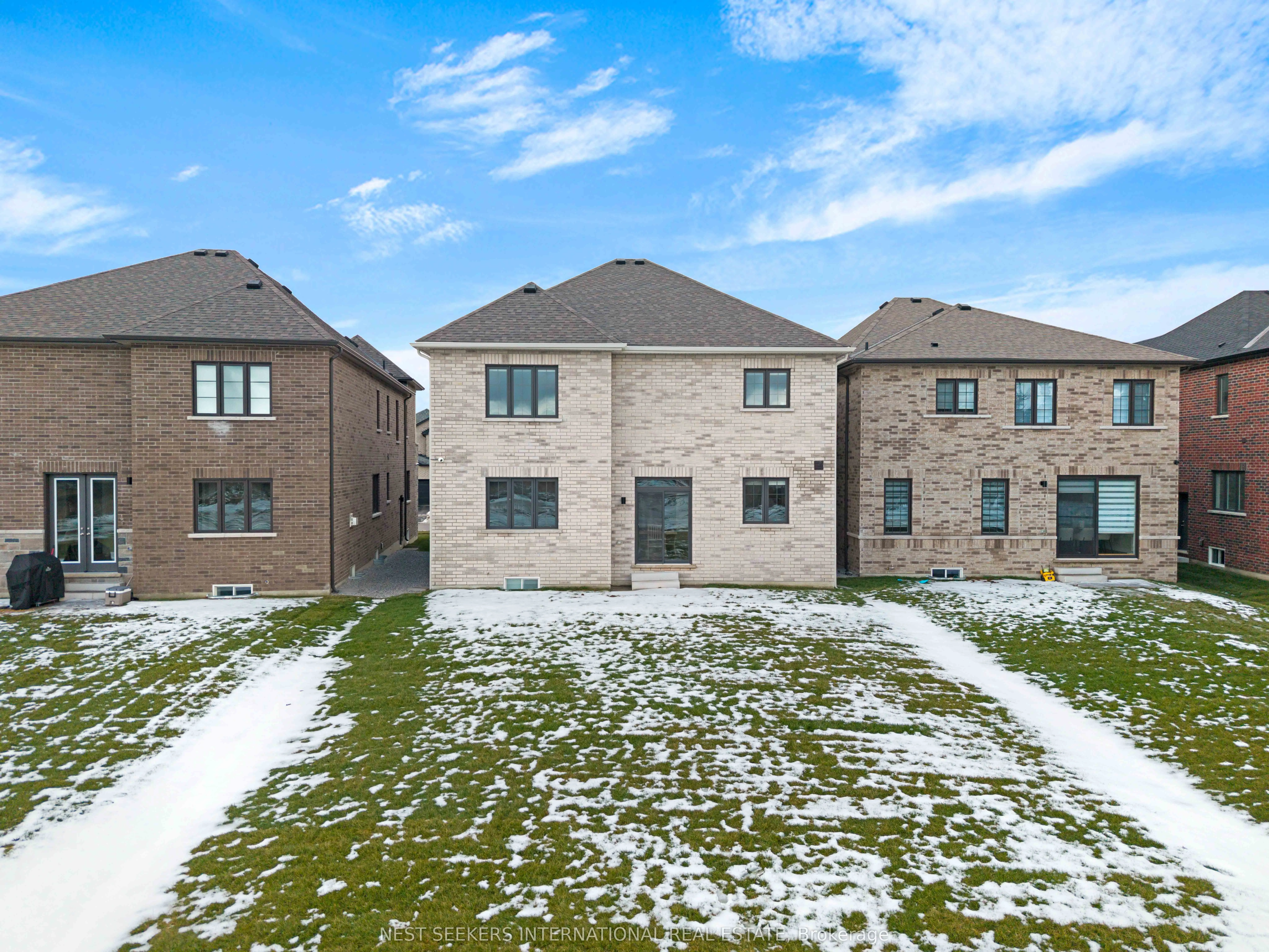 95 Pembrook Street