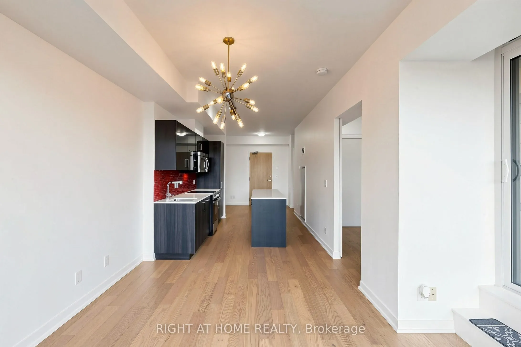 36 Howard Park Avenue #307