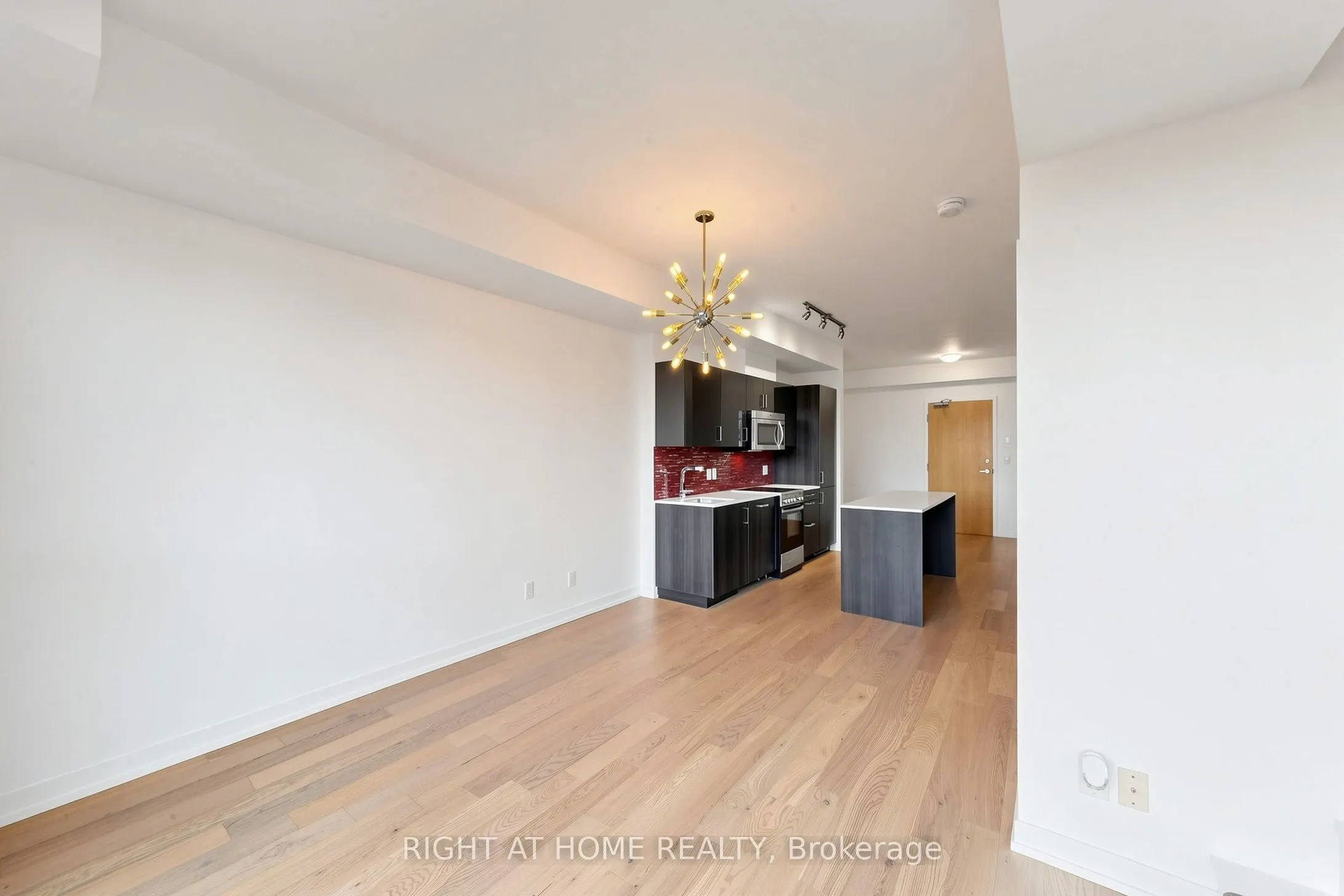 36 Howard Park Avenue #307