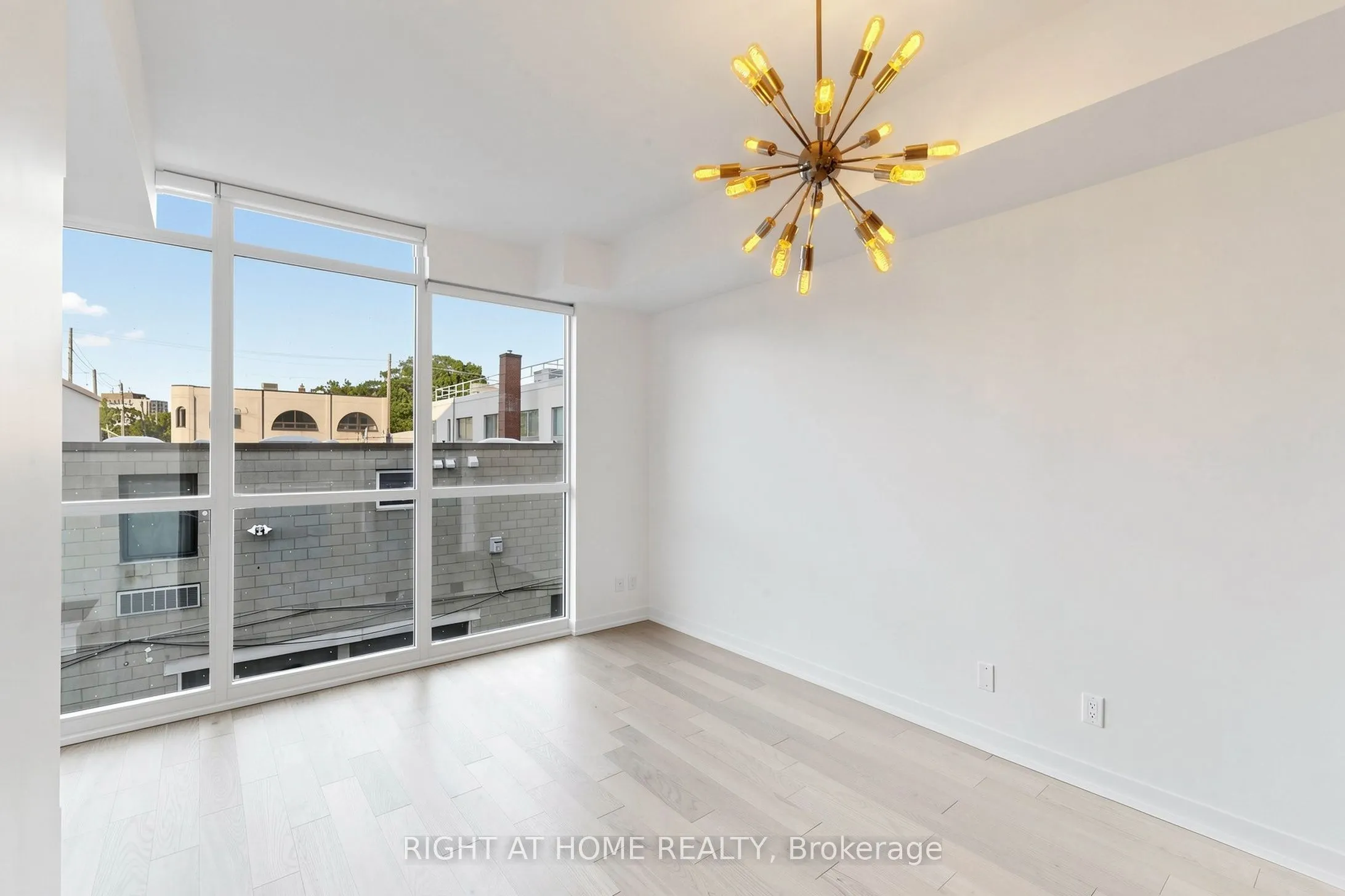 36 Howard Park Avenue #307