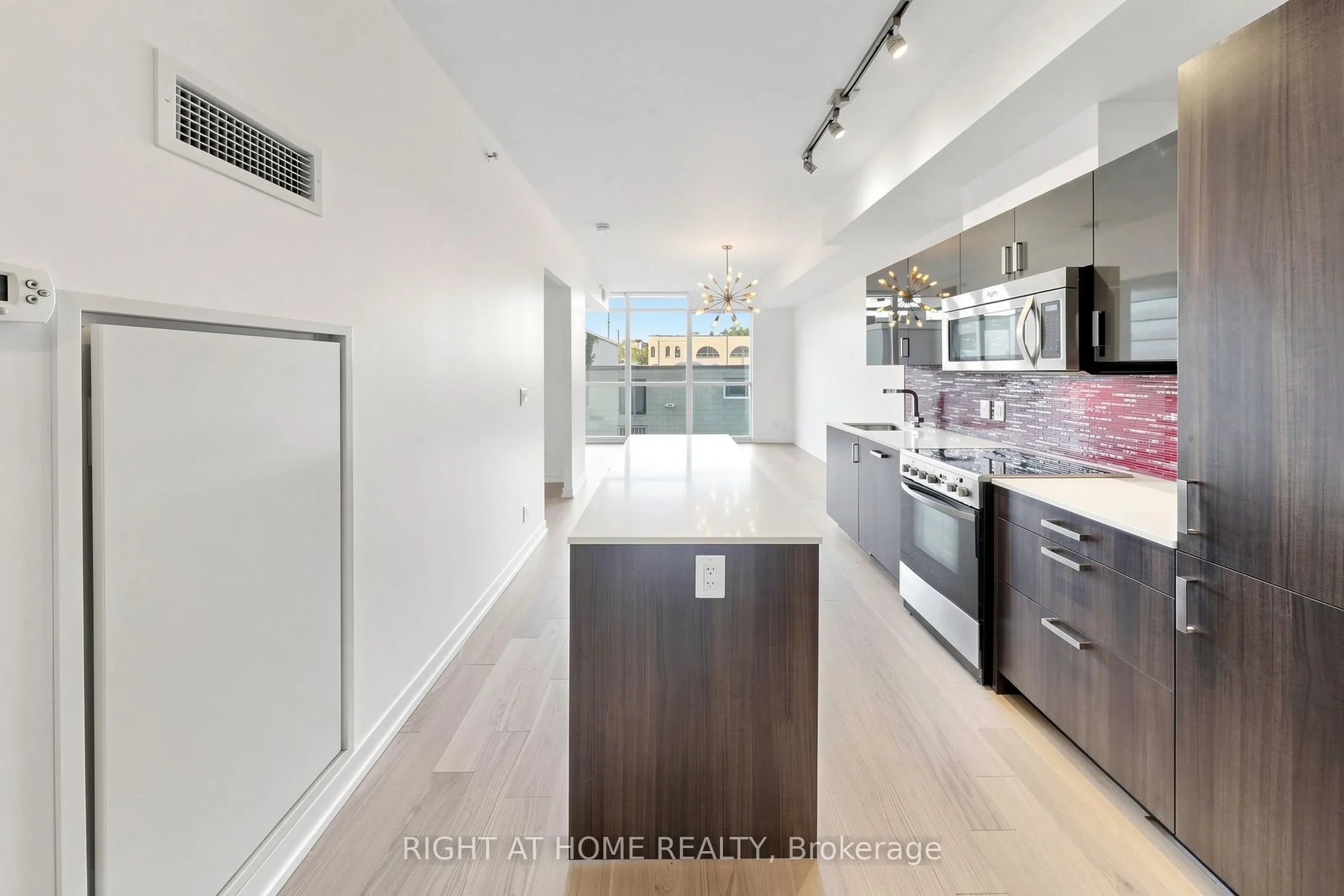 36 Howard Park Avenue #307
