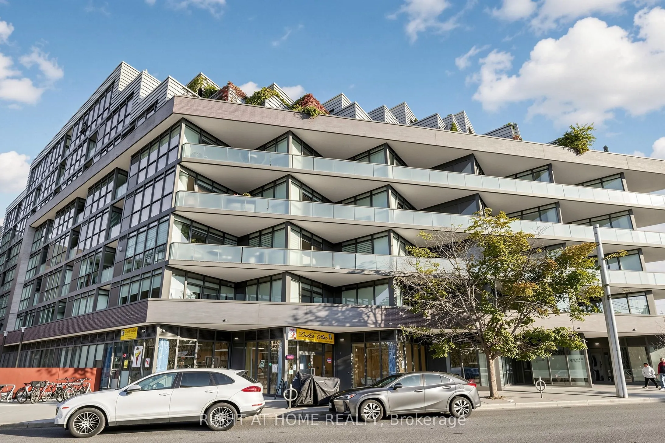 36 Howard Park Avenue #307