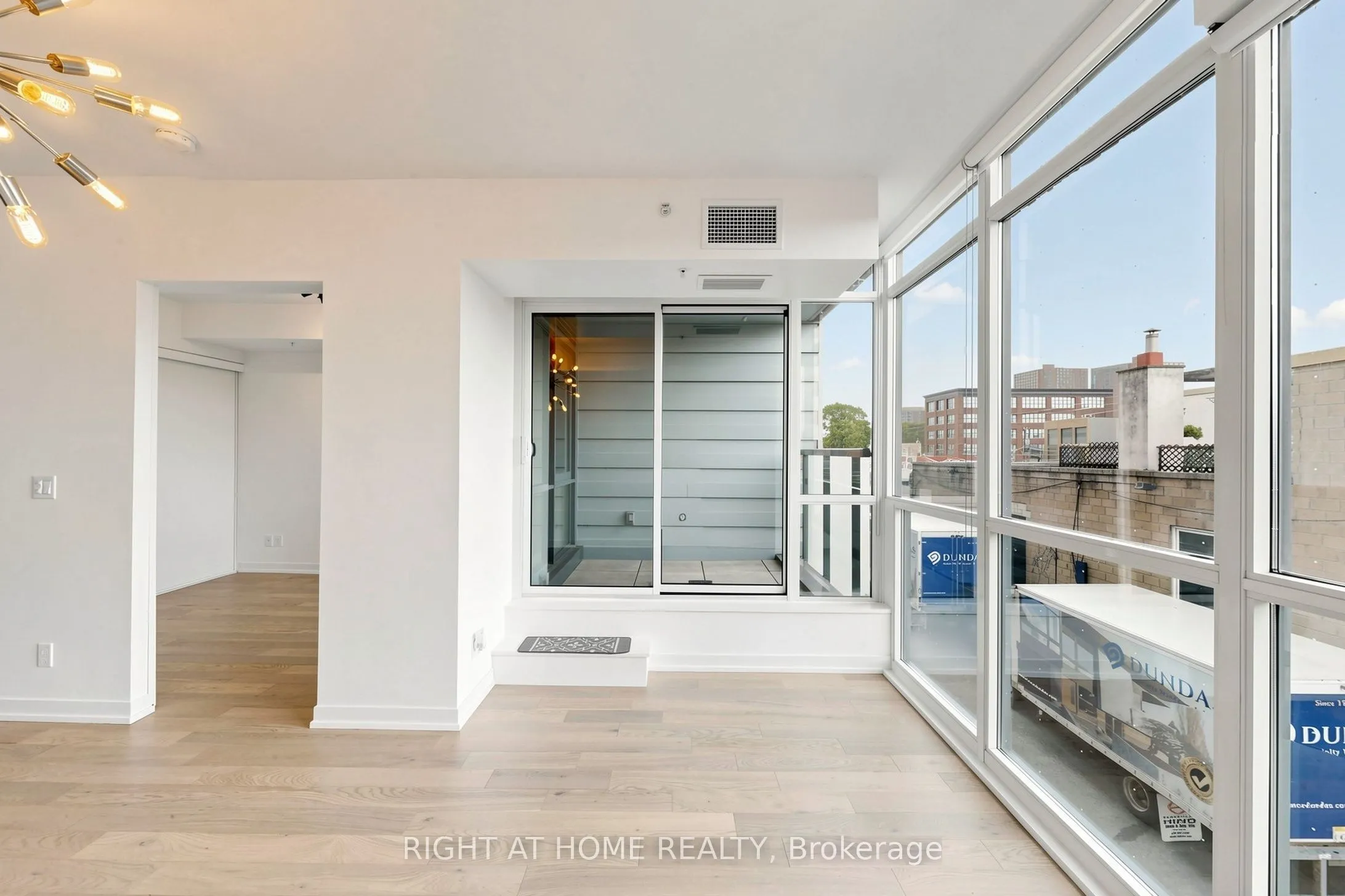 36 Howard Park Avenue #307