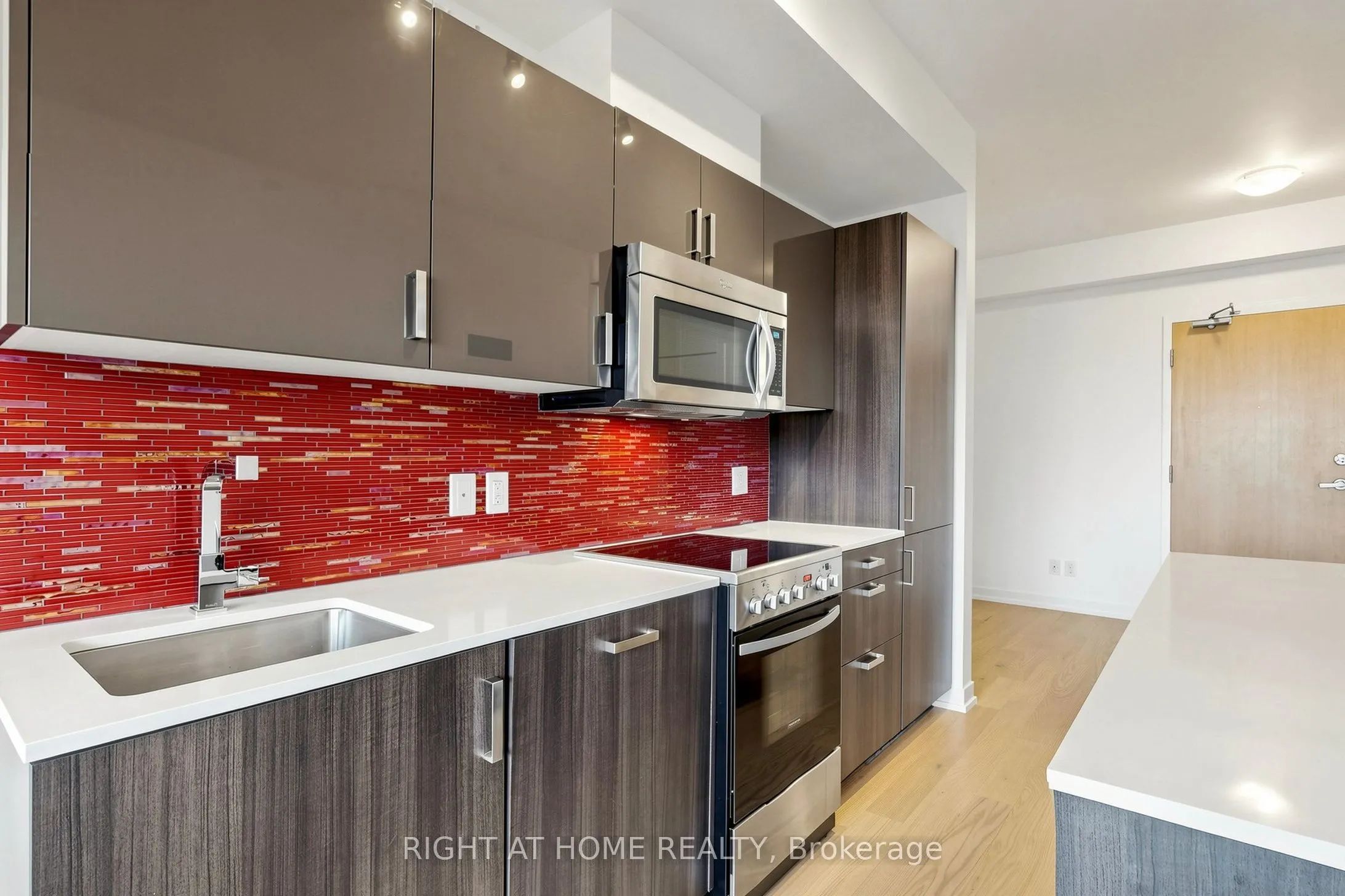 36 Howard Park Avenue #307