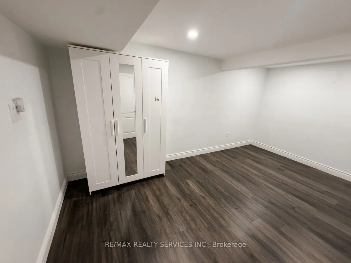4 Butterchurn Road