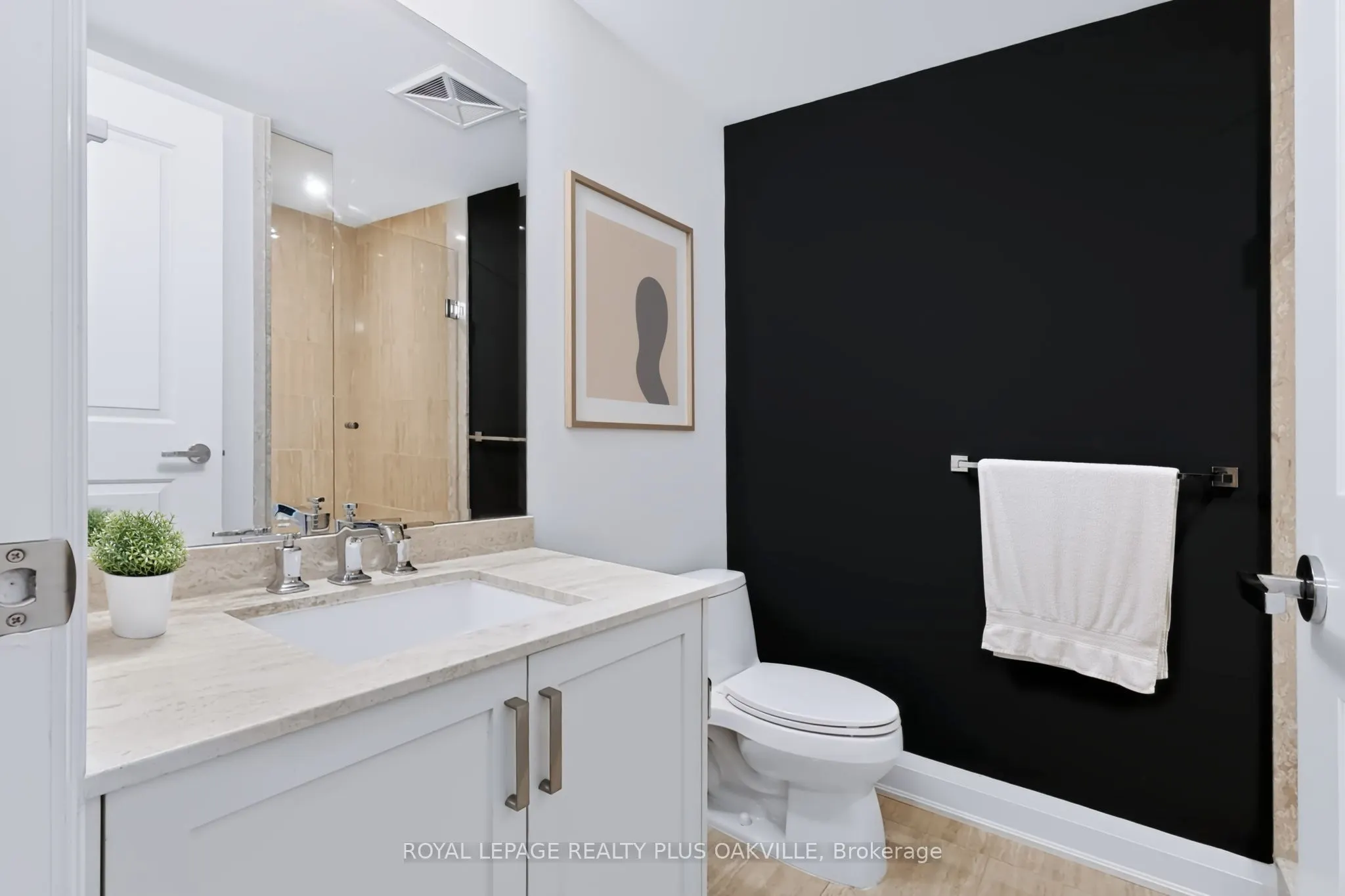 11 Bronte Road #508
