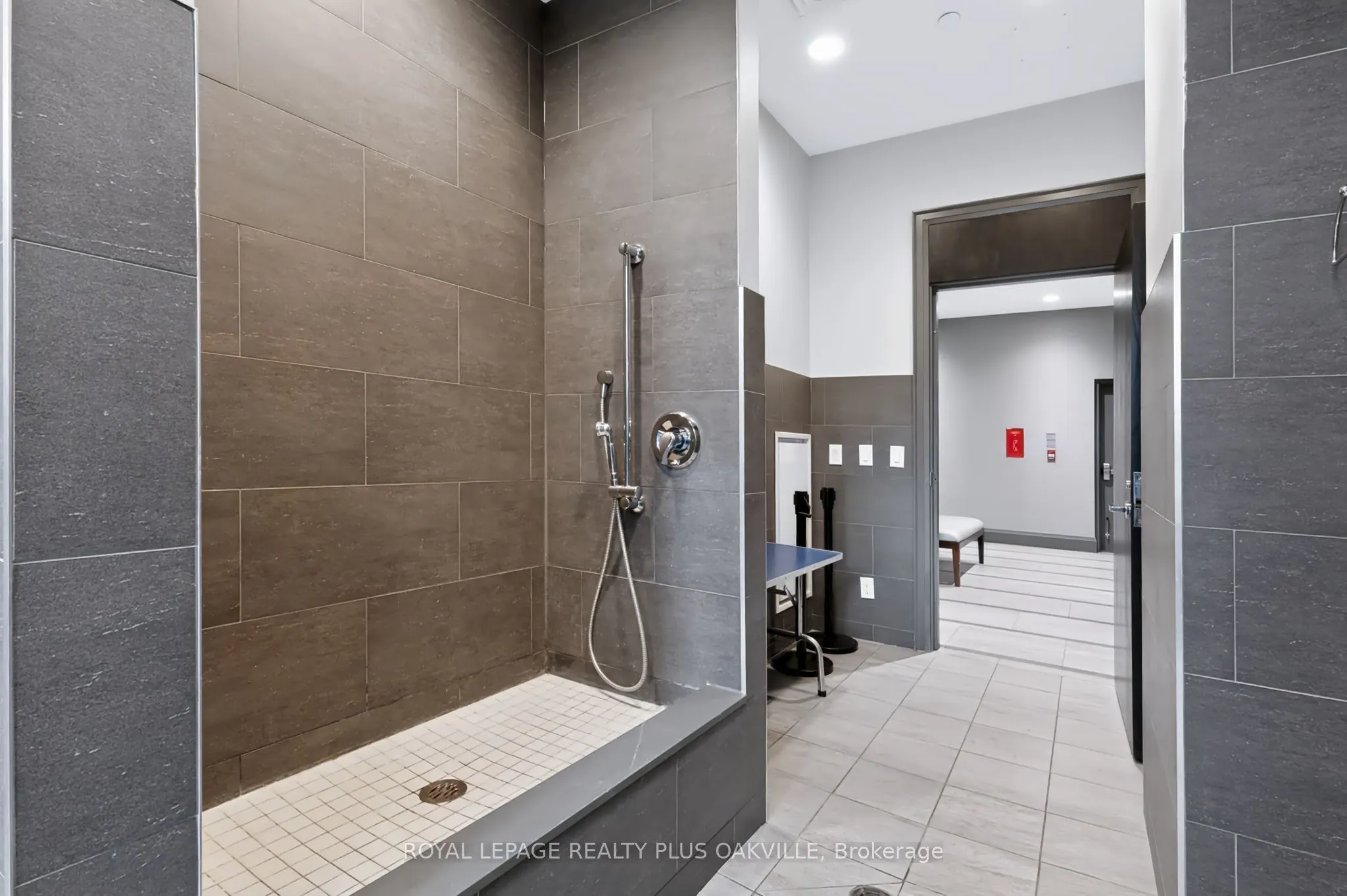 11 Bronte Road #508