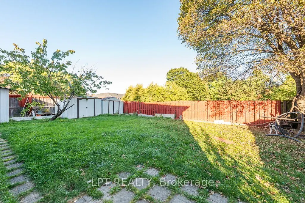 111 Dearbourne Boulevard