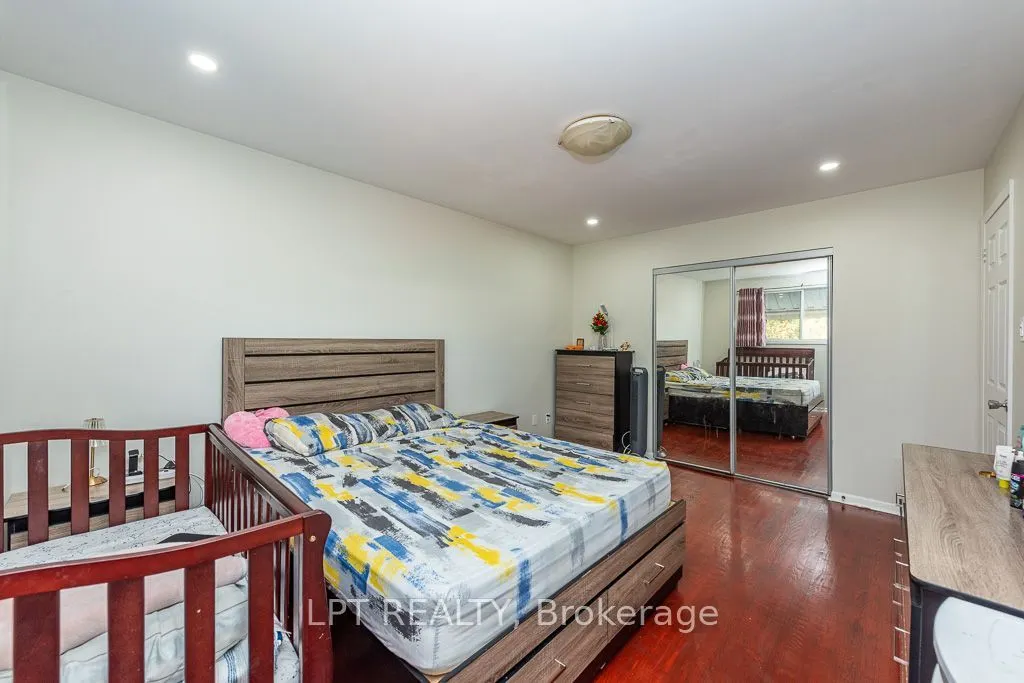 111 Dearbourne Boulevard