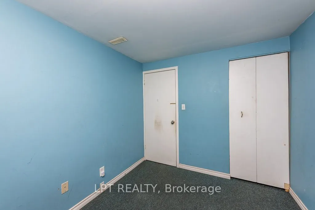 111 Dearbourne Boulevard