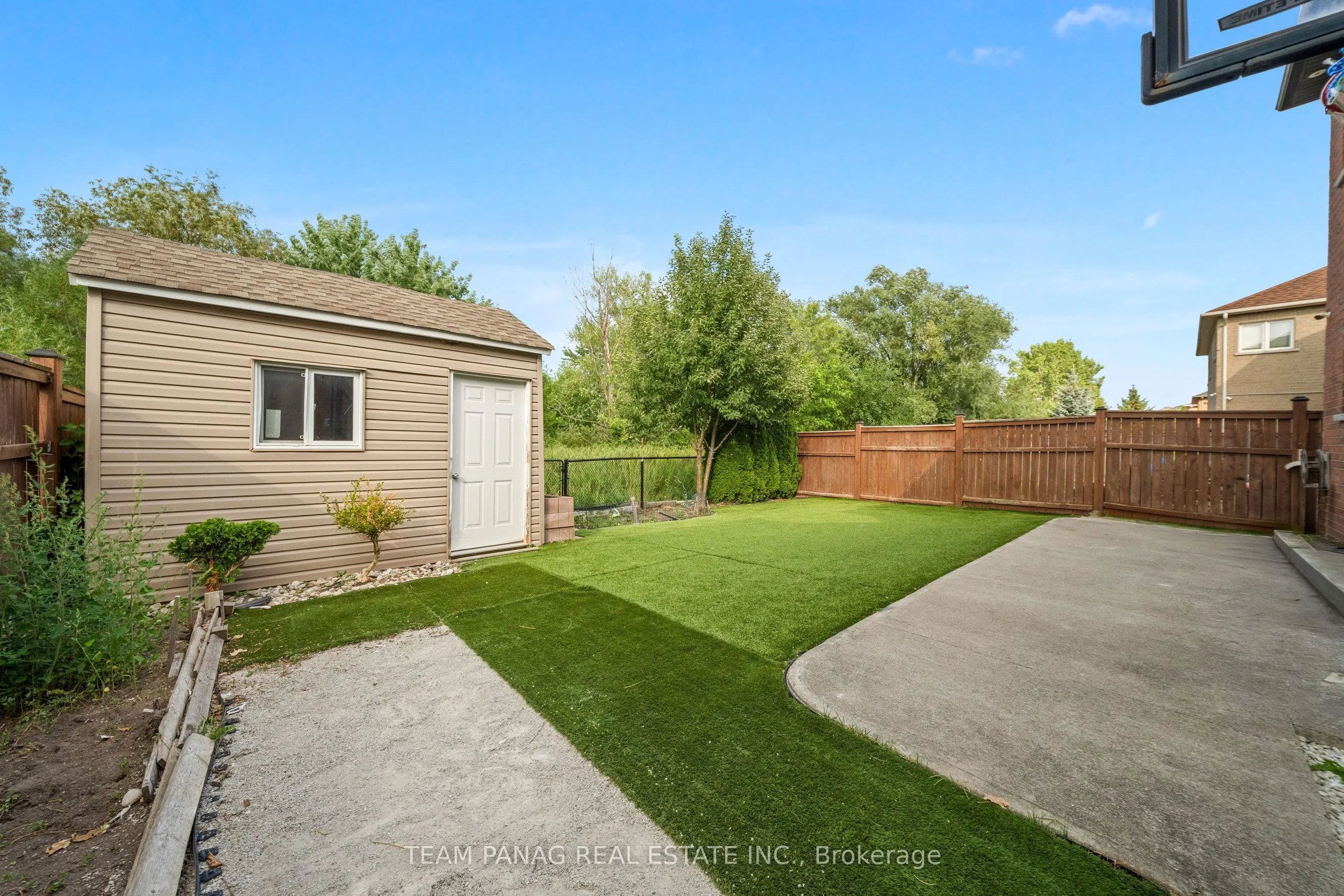 47 Sorbonne Drive