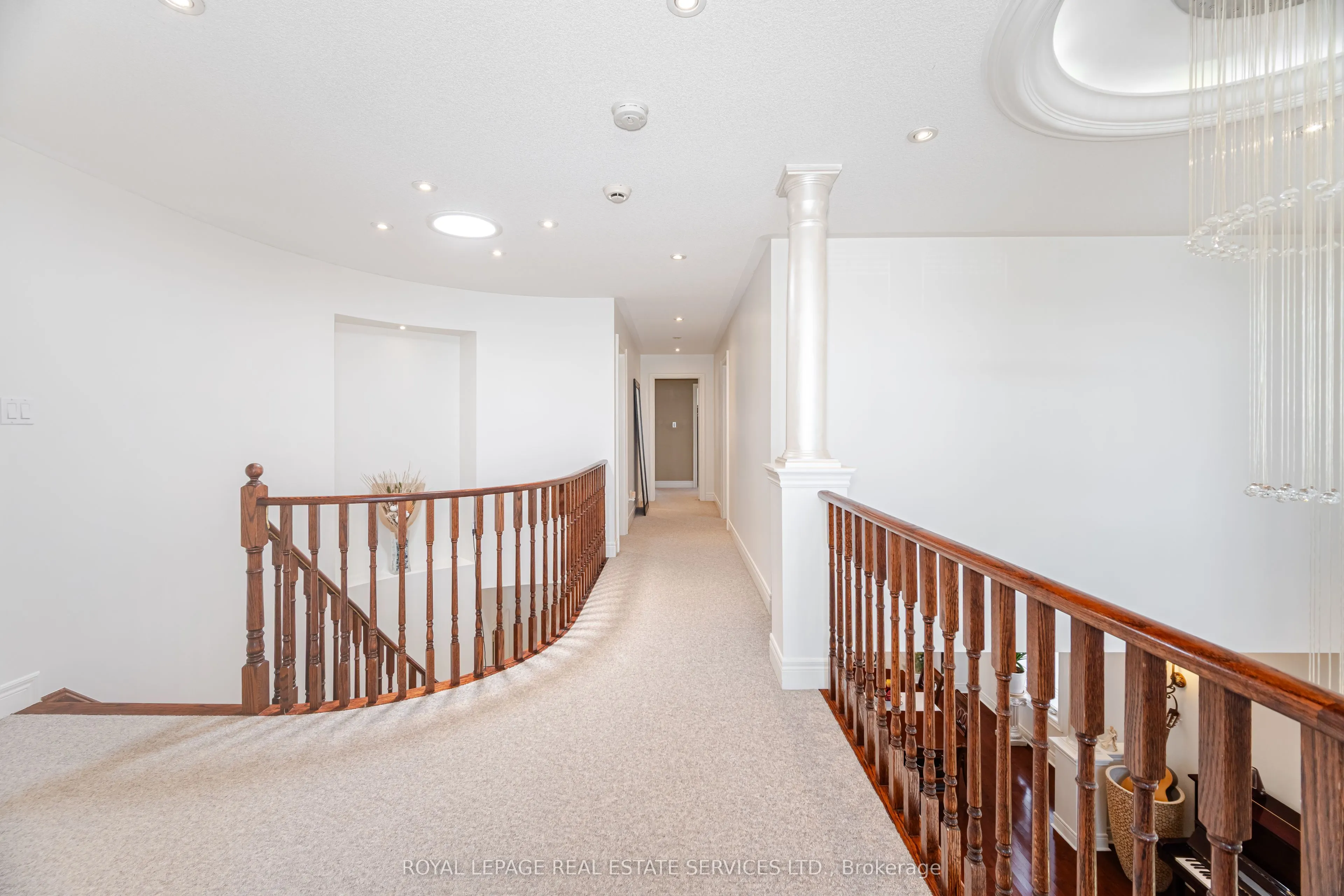 3809 Candlelight Drive