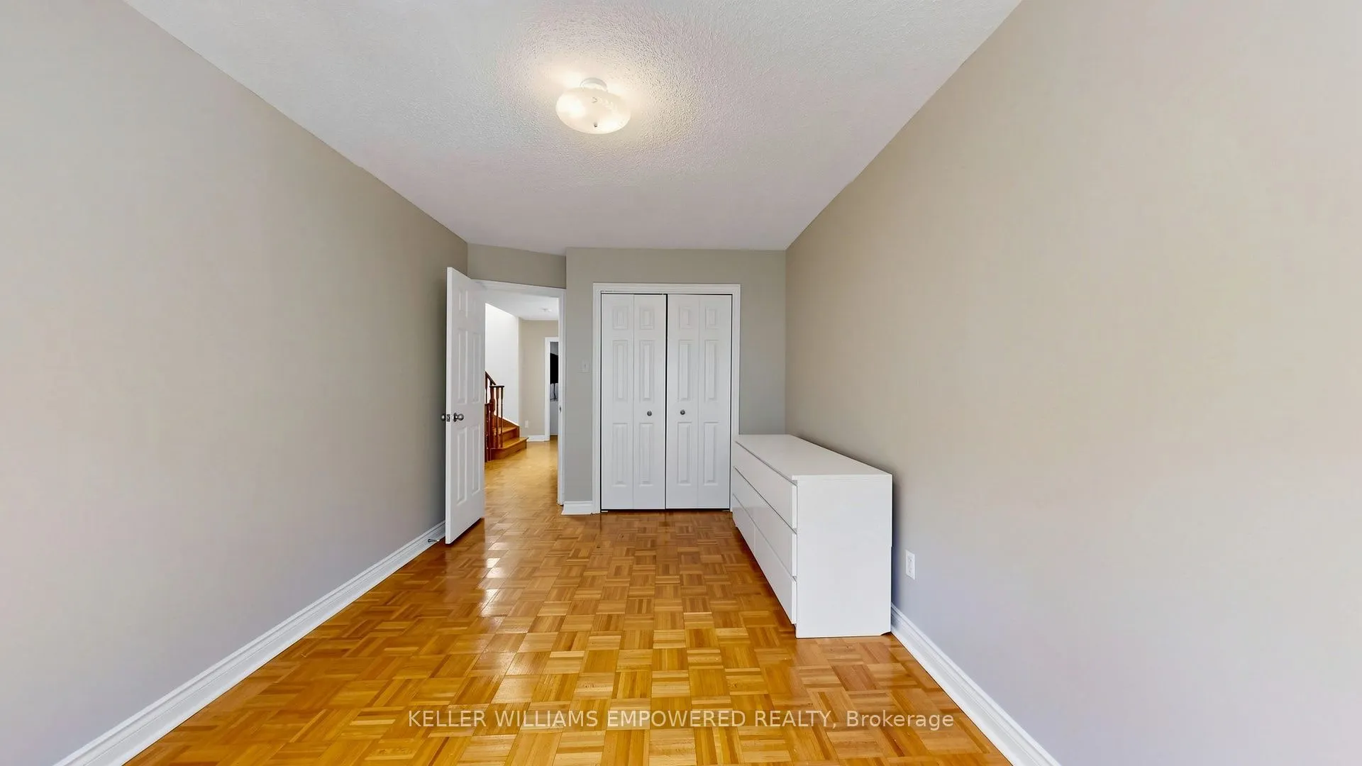 156A Dowling Avenue