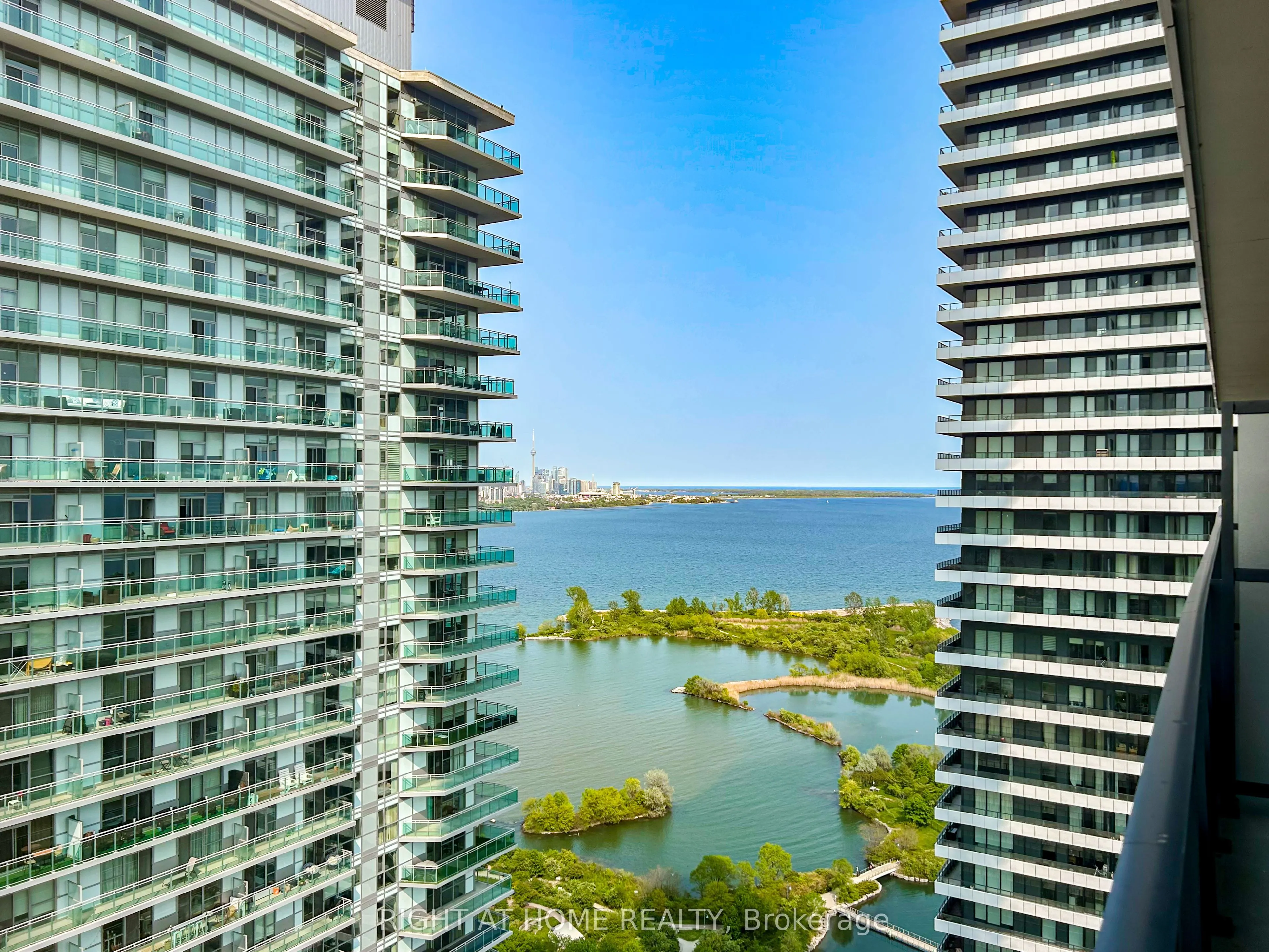 30 Shore Breeze Drive #3313