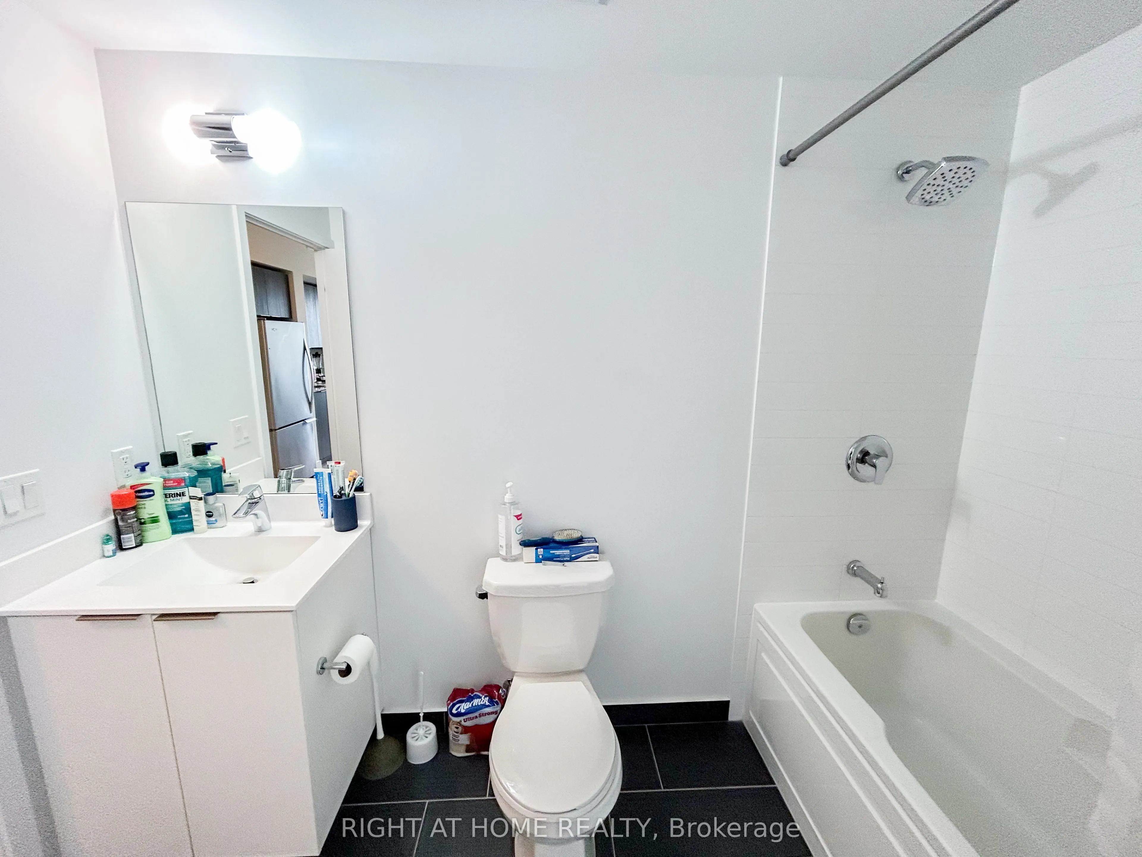 30 Shore Breeze Drive #3313