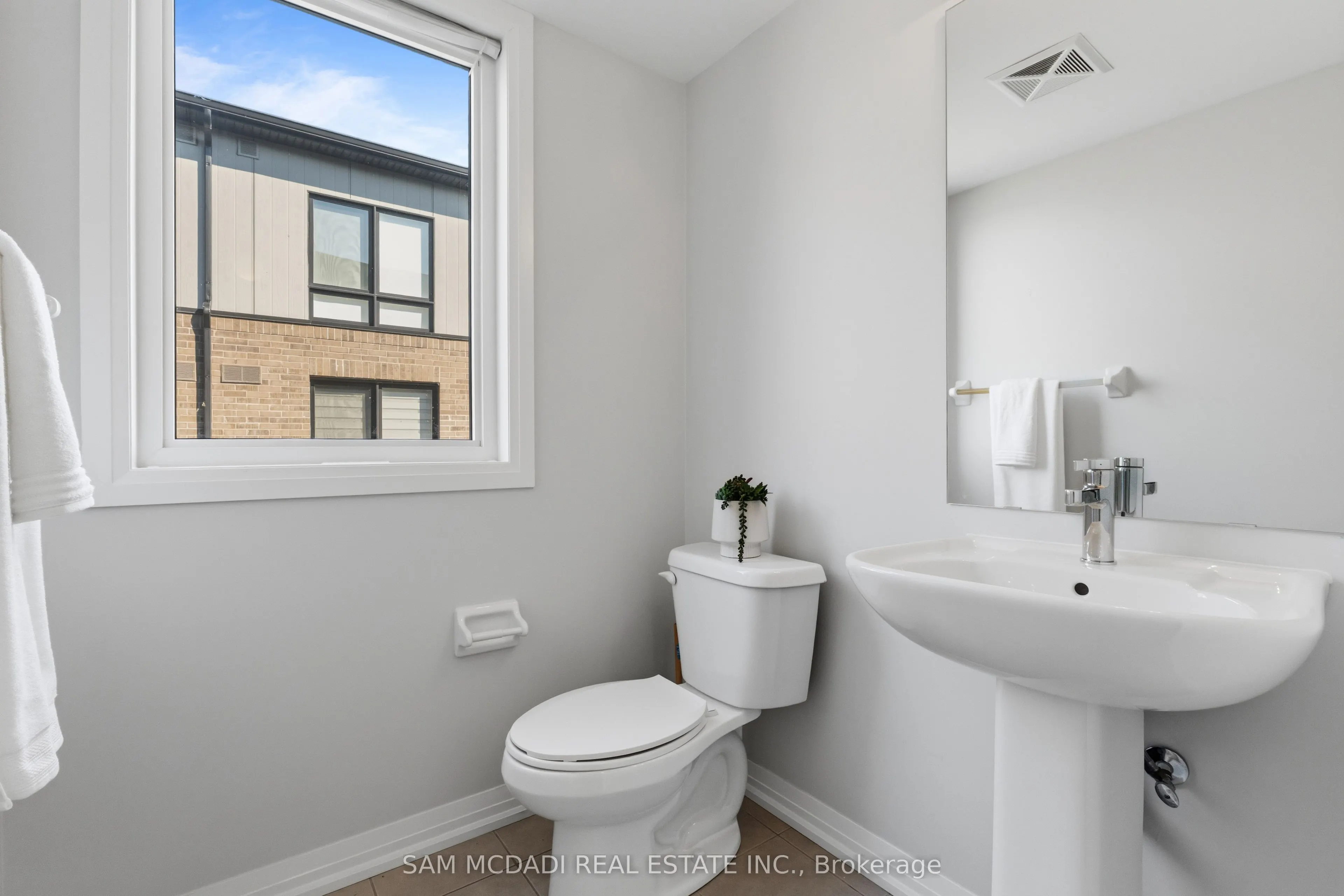 1208 Main Street E #201