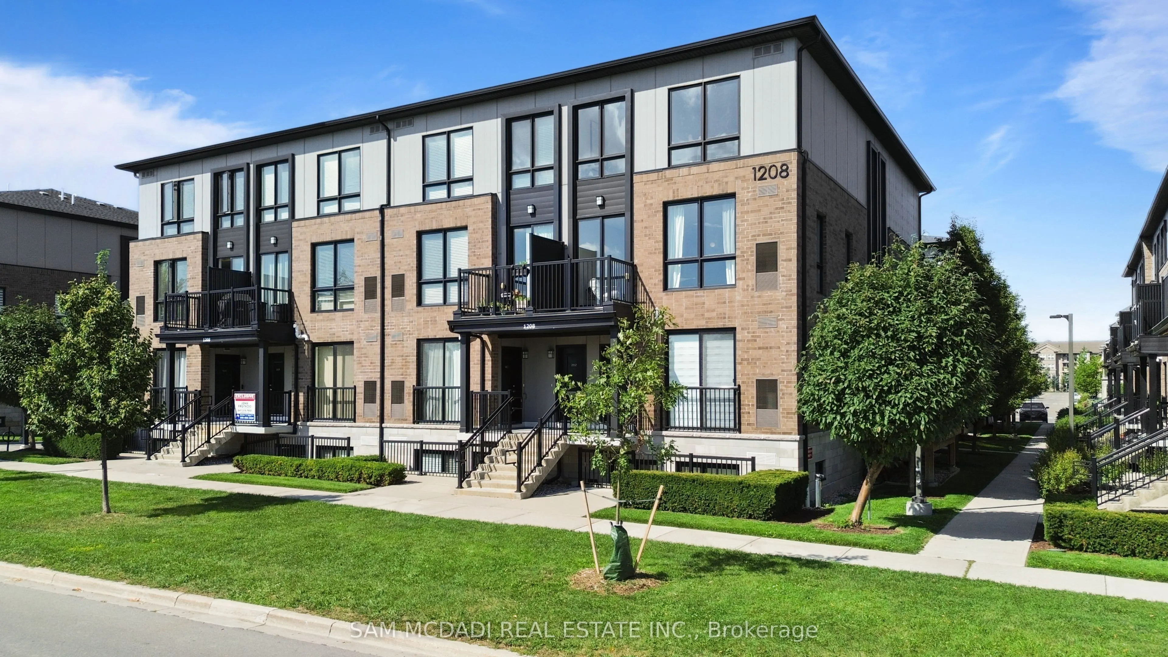 1208 Main Street E #201
