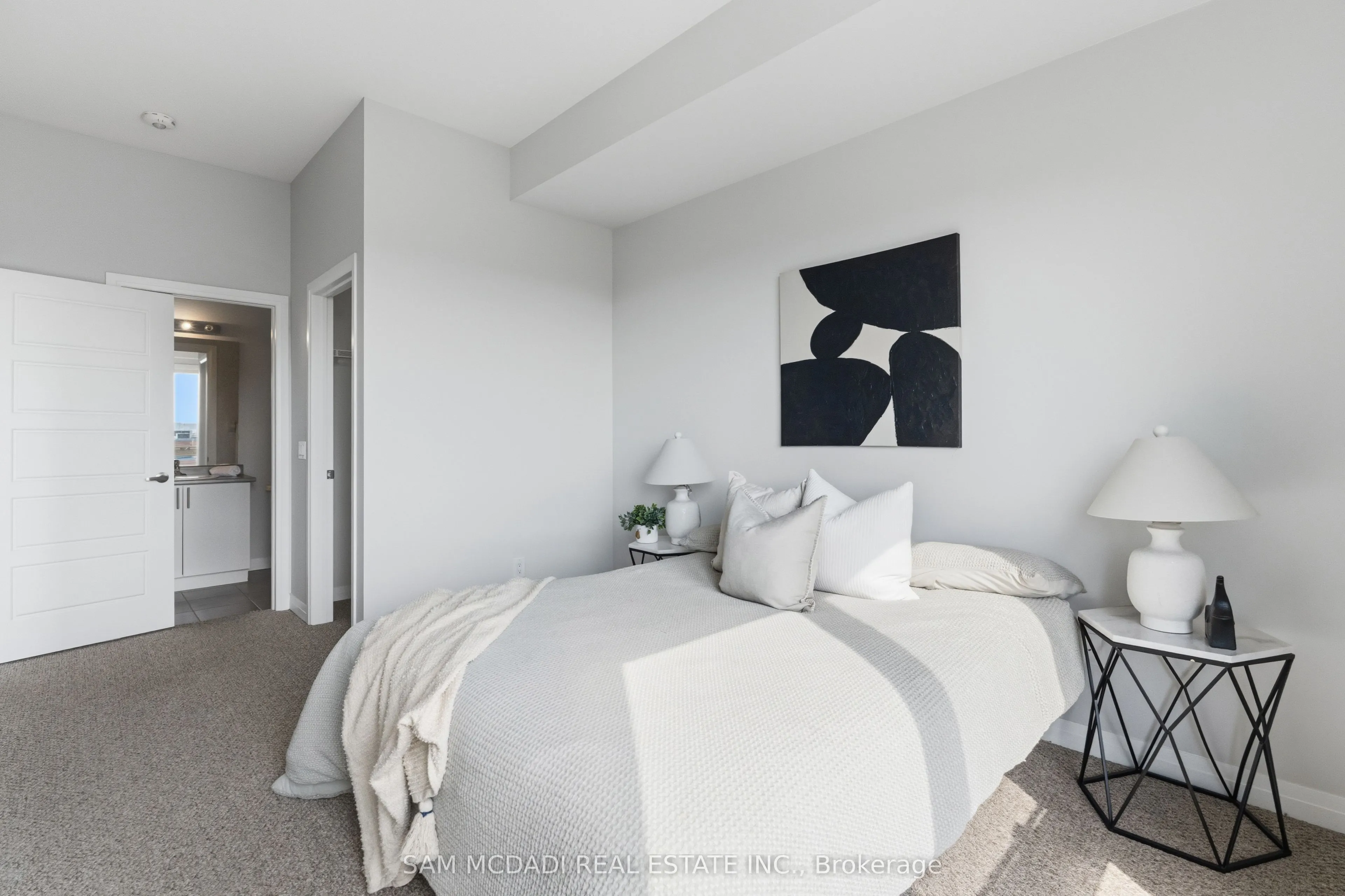 1208 Main Street E #201
